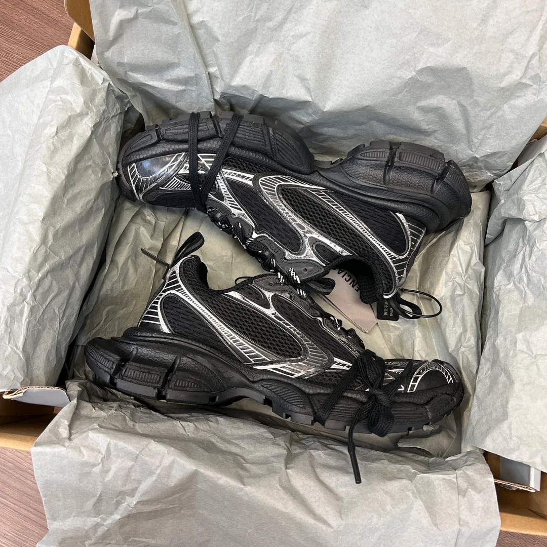 Кроссовки Женские Balenciaga 5049169