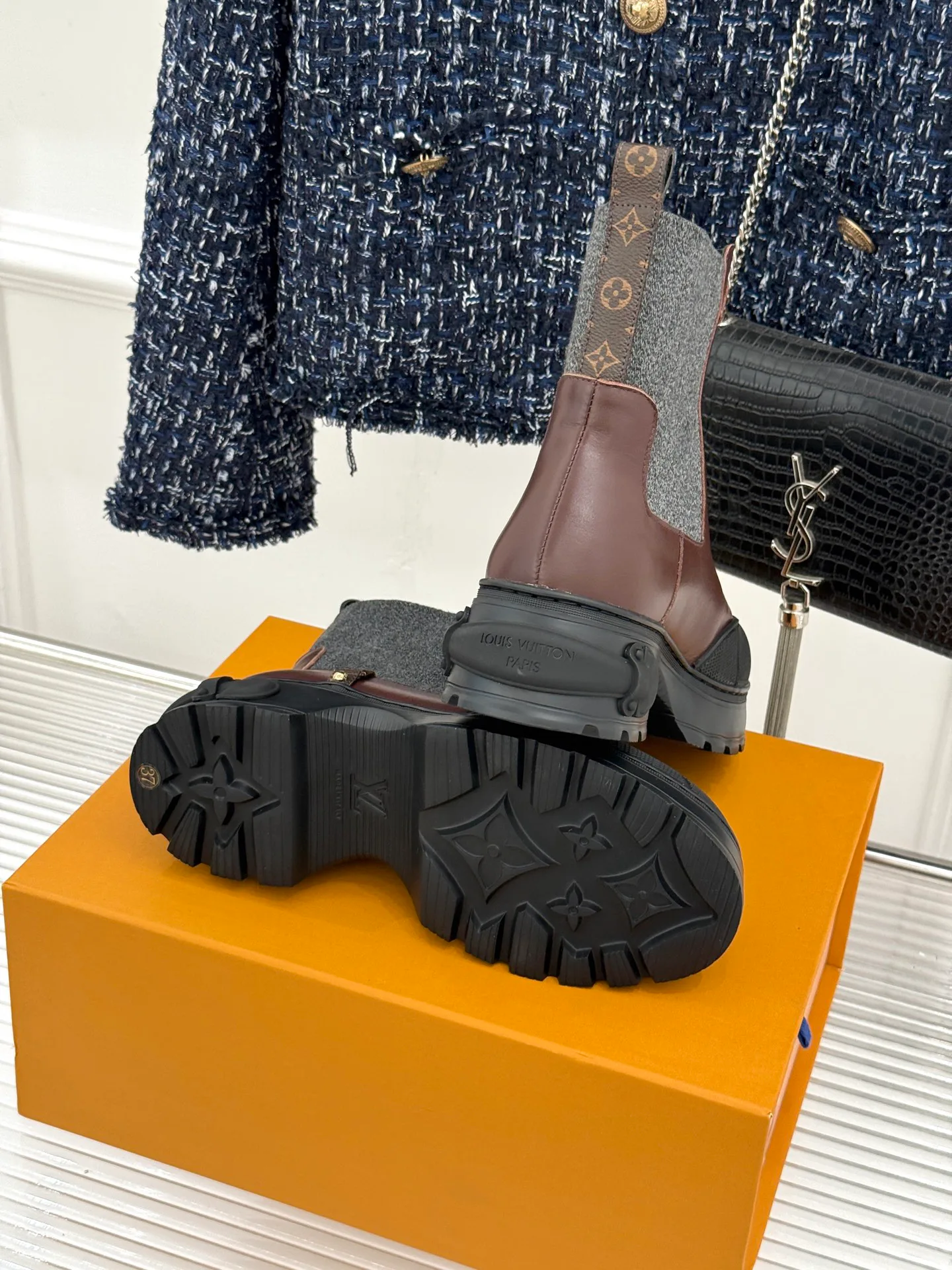 Ботинки Женские Louis Vuitton 19686142