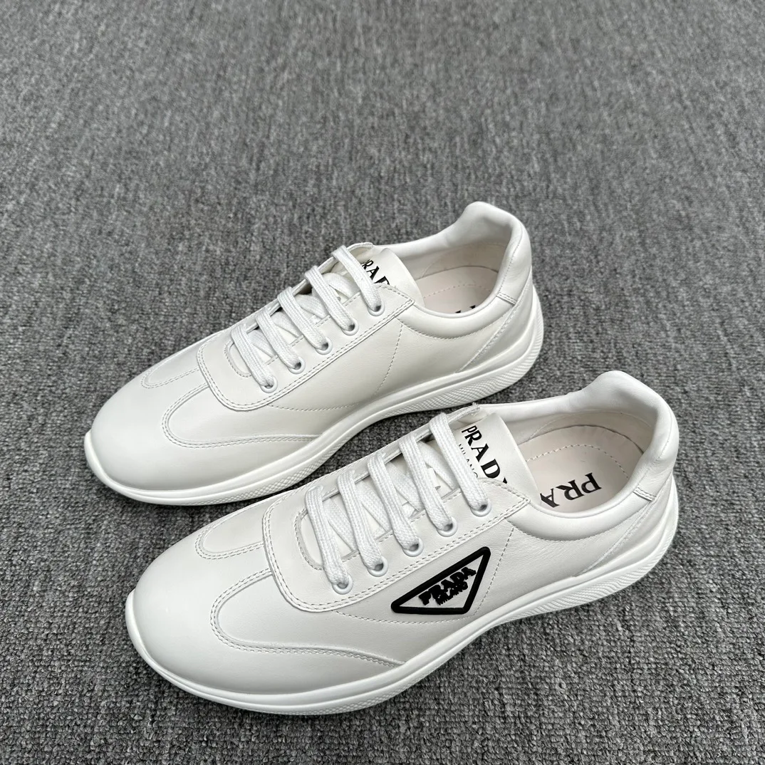 Кроссовки Мужские Prada 18076360