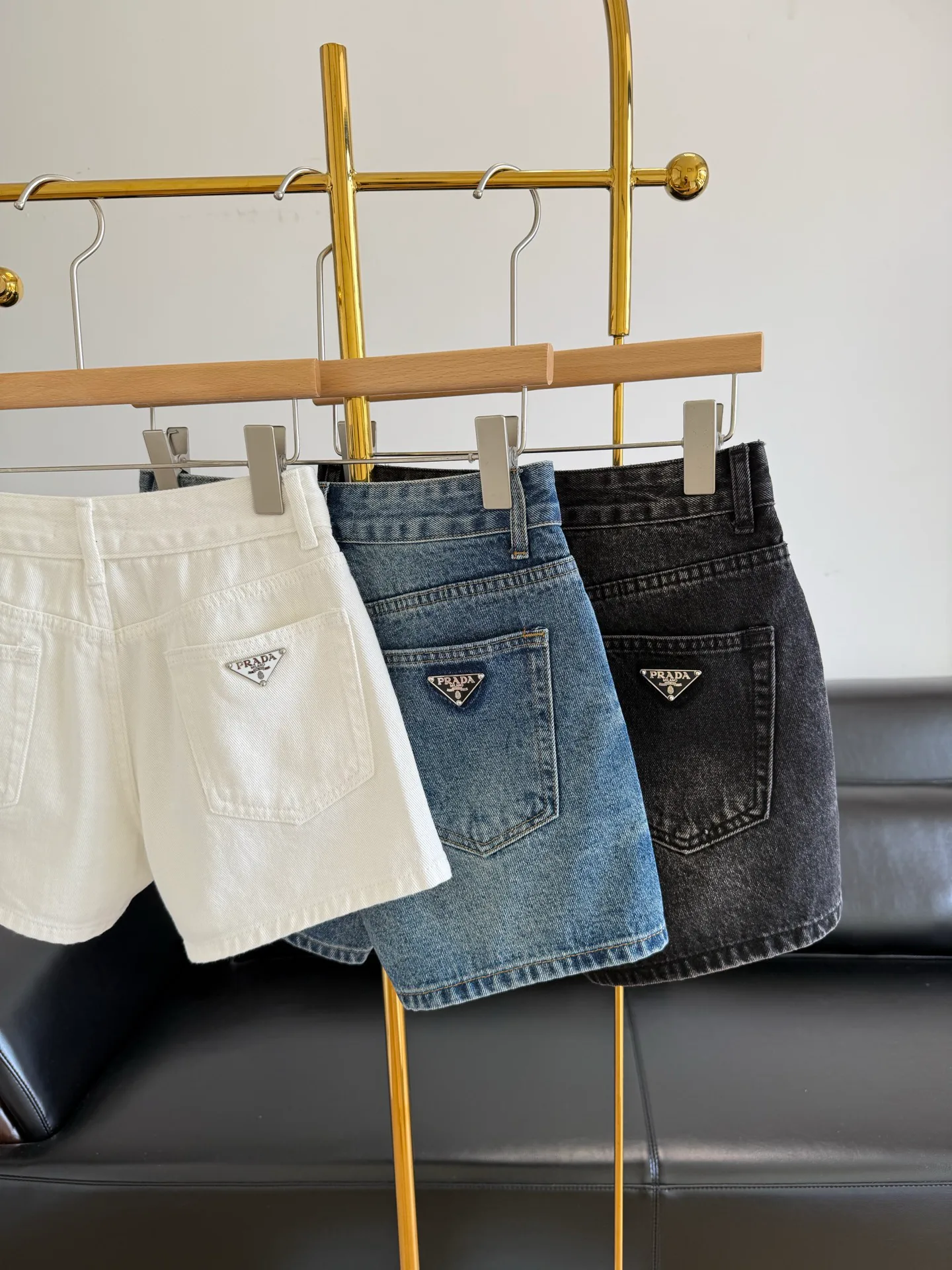 Шорты Женские Prada 1805534