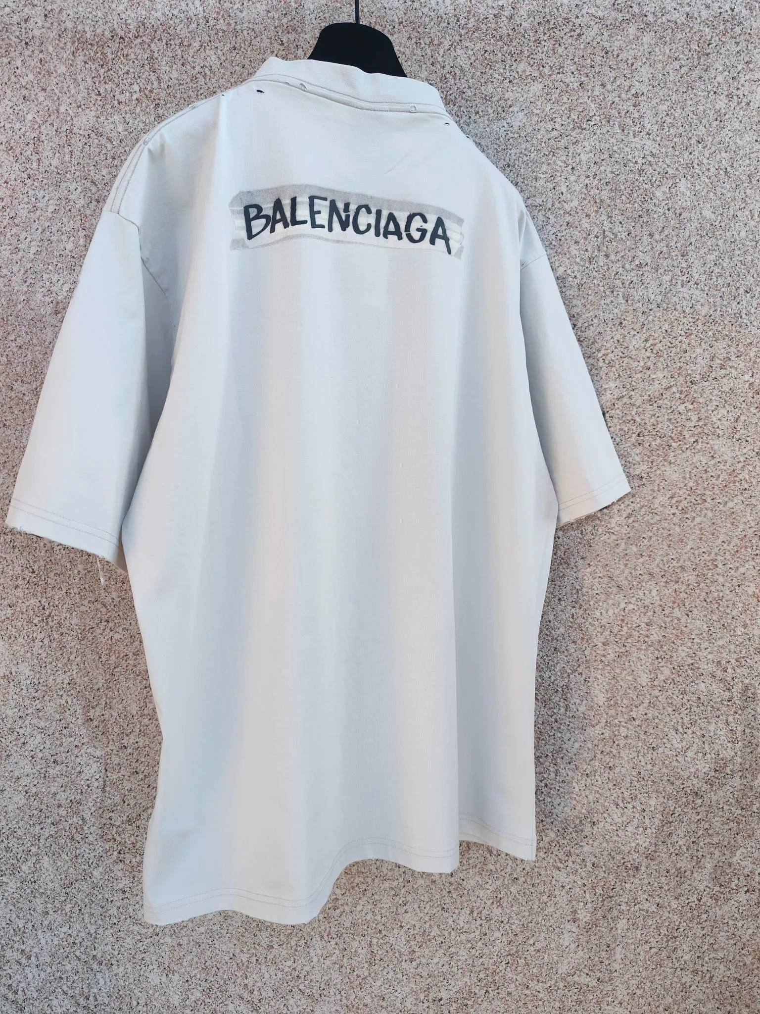 Футболки Женские Balenciaga 550257