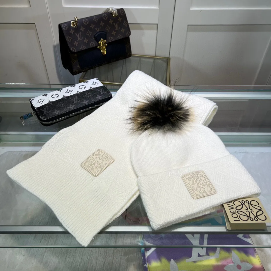 Головные Уборы Loewe 823949