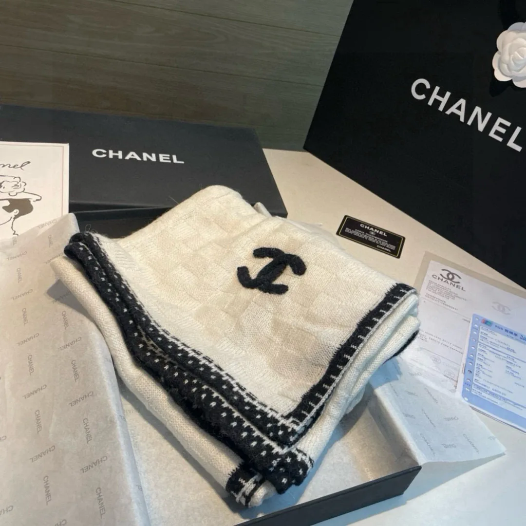 Шарфы Chanel 3091622