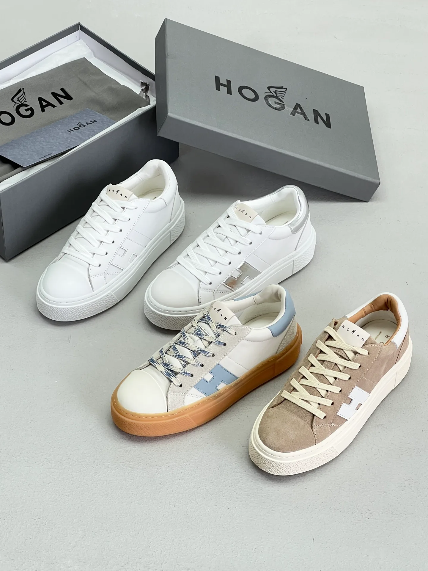 Кроссовки Женские Hogan 17435919
