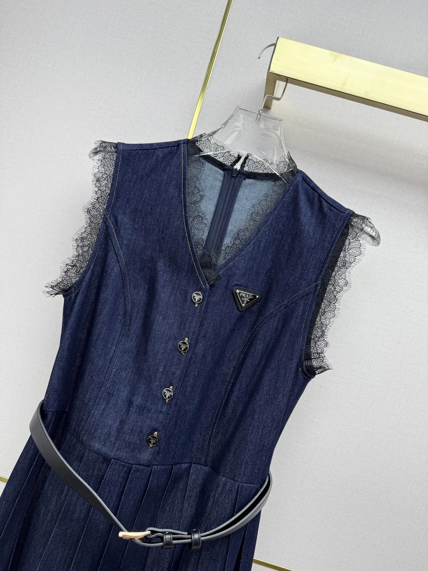 Платья Женские Prada 12692211