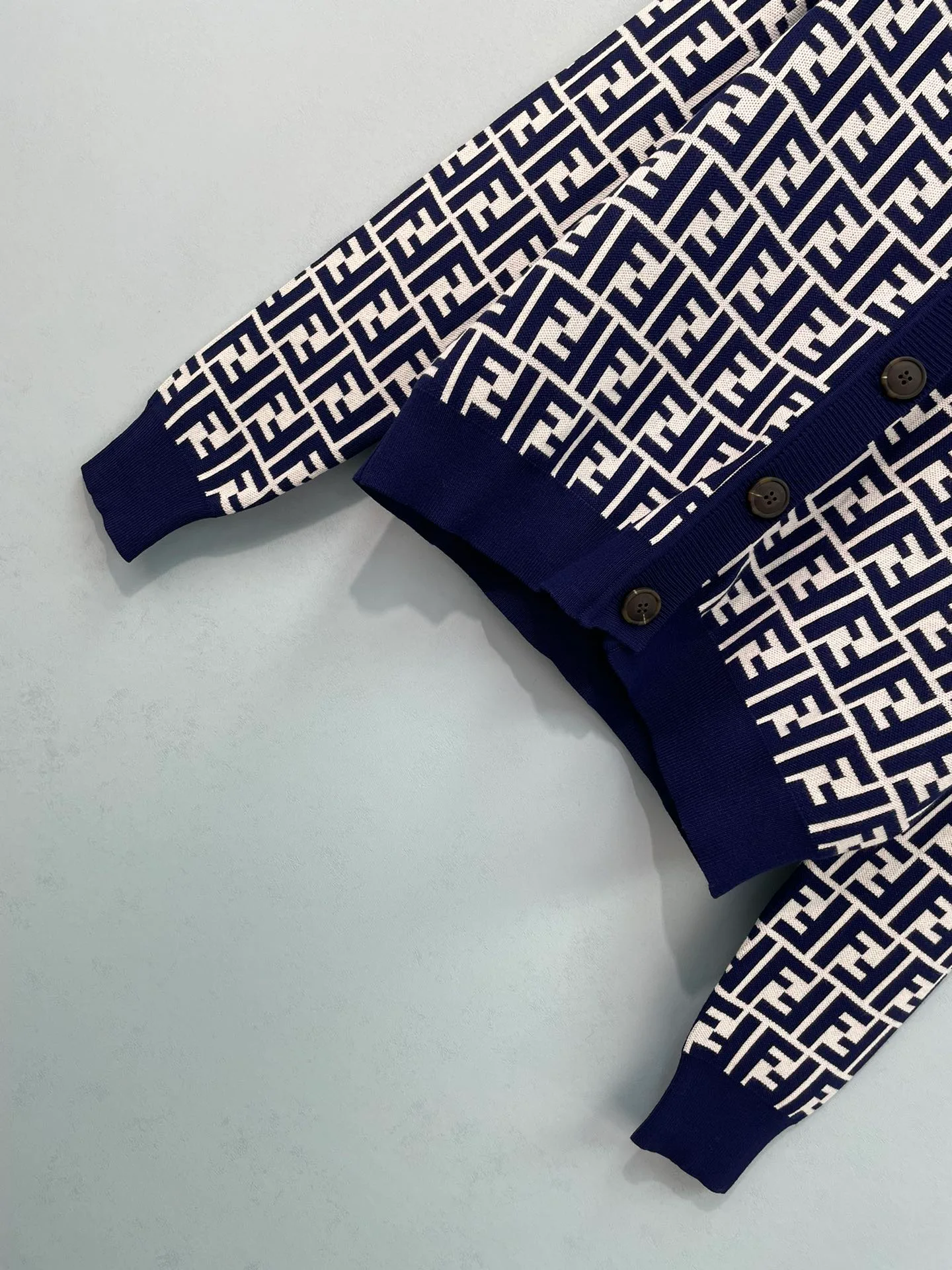 Джемперы И Свитеры Женские Fendi 18151190