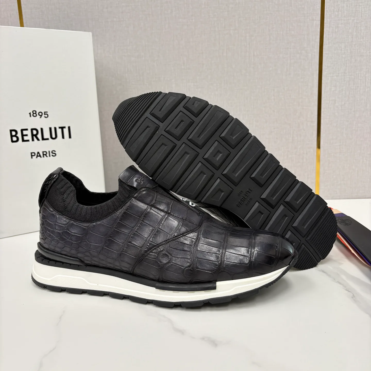 Кроссовки Мужские Berluti 18000797