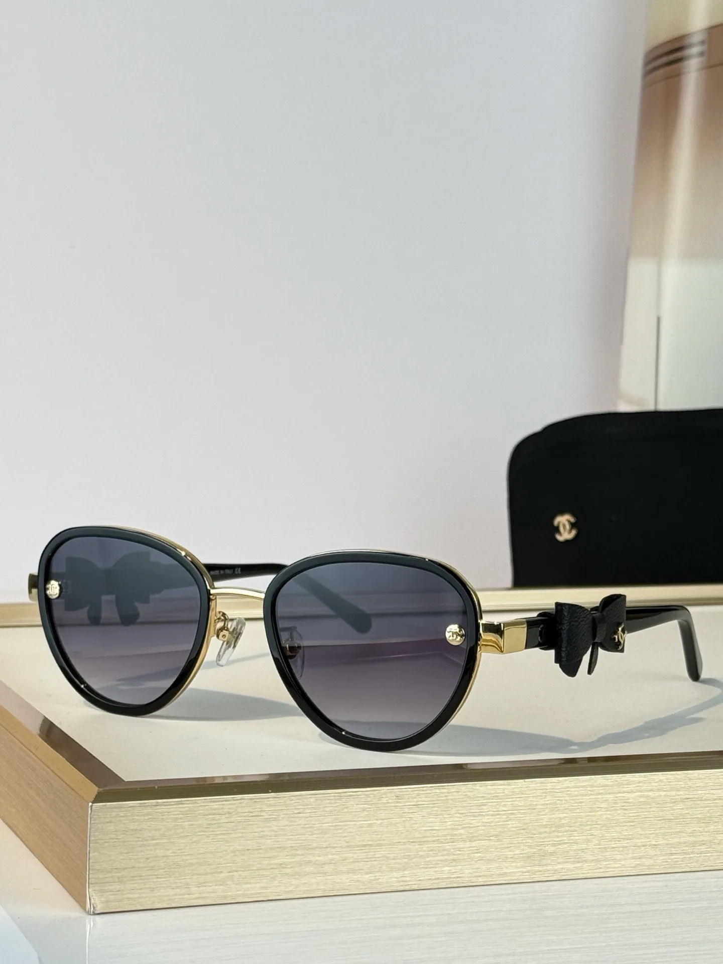 Очки Chanel 17366491