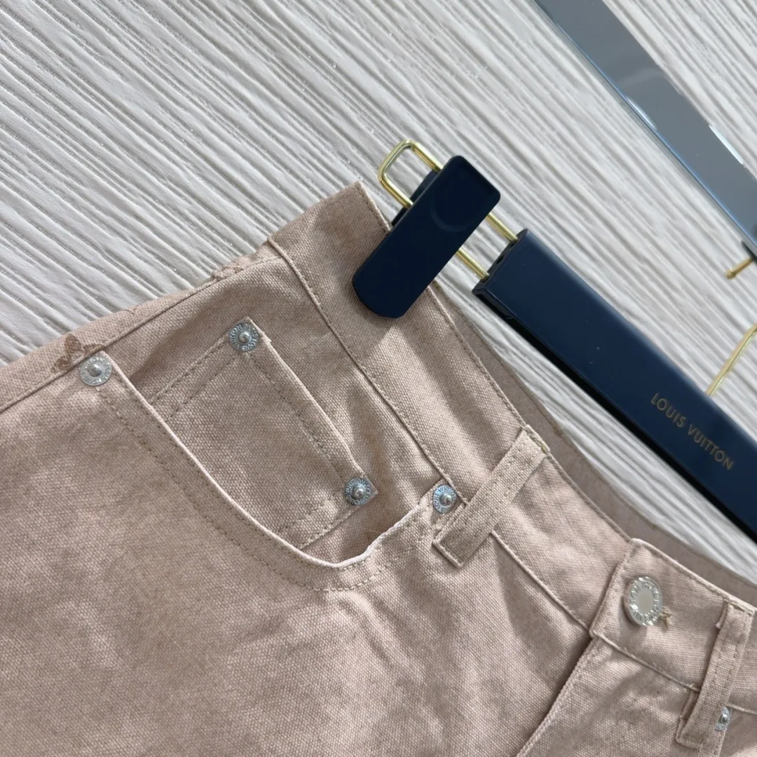 Шорты Женские Louis Vuitton 8579