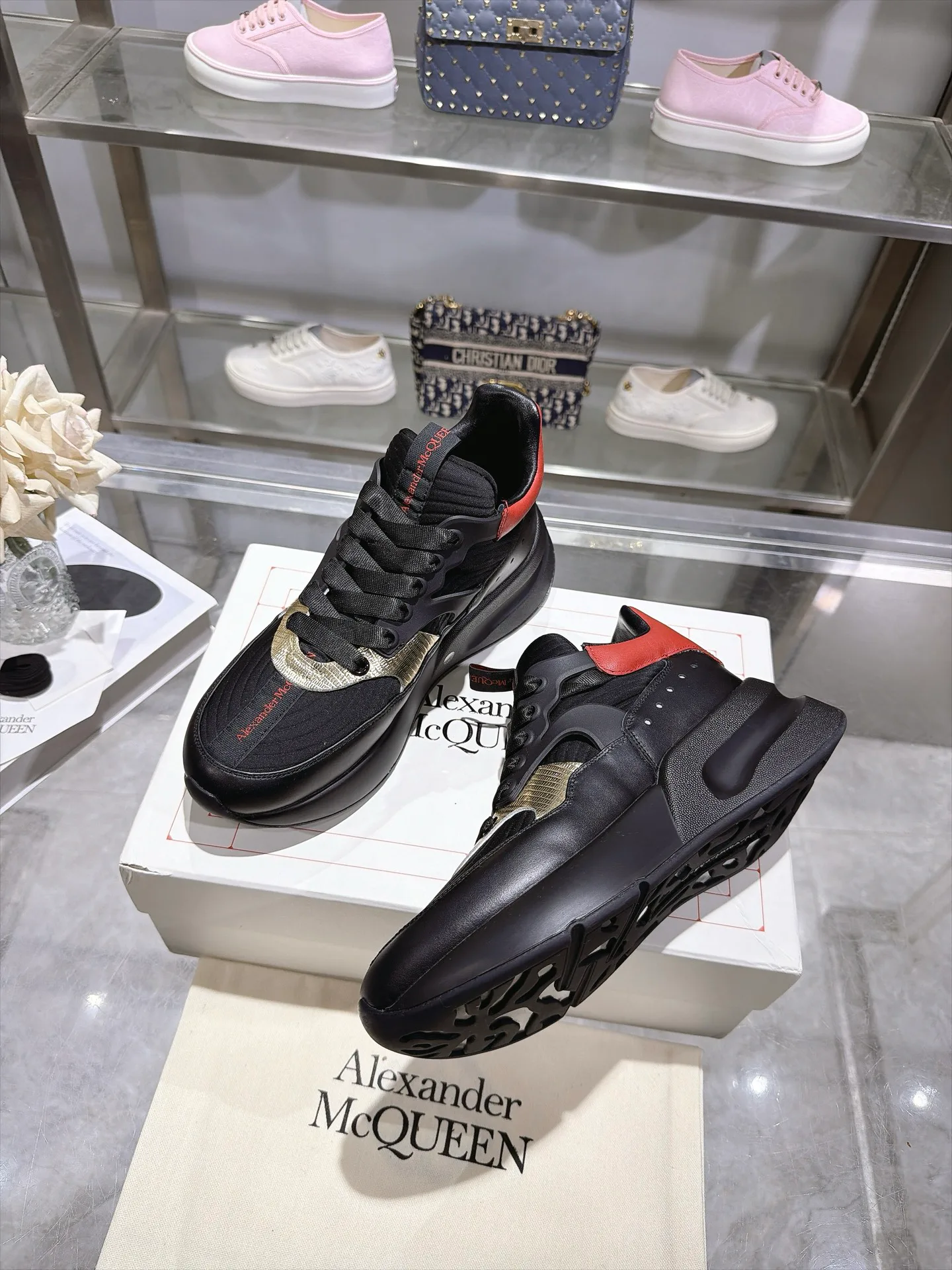 Кроссовки Мужские Alexander Mcqueen 18333219