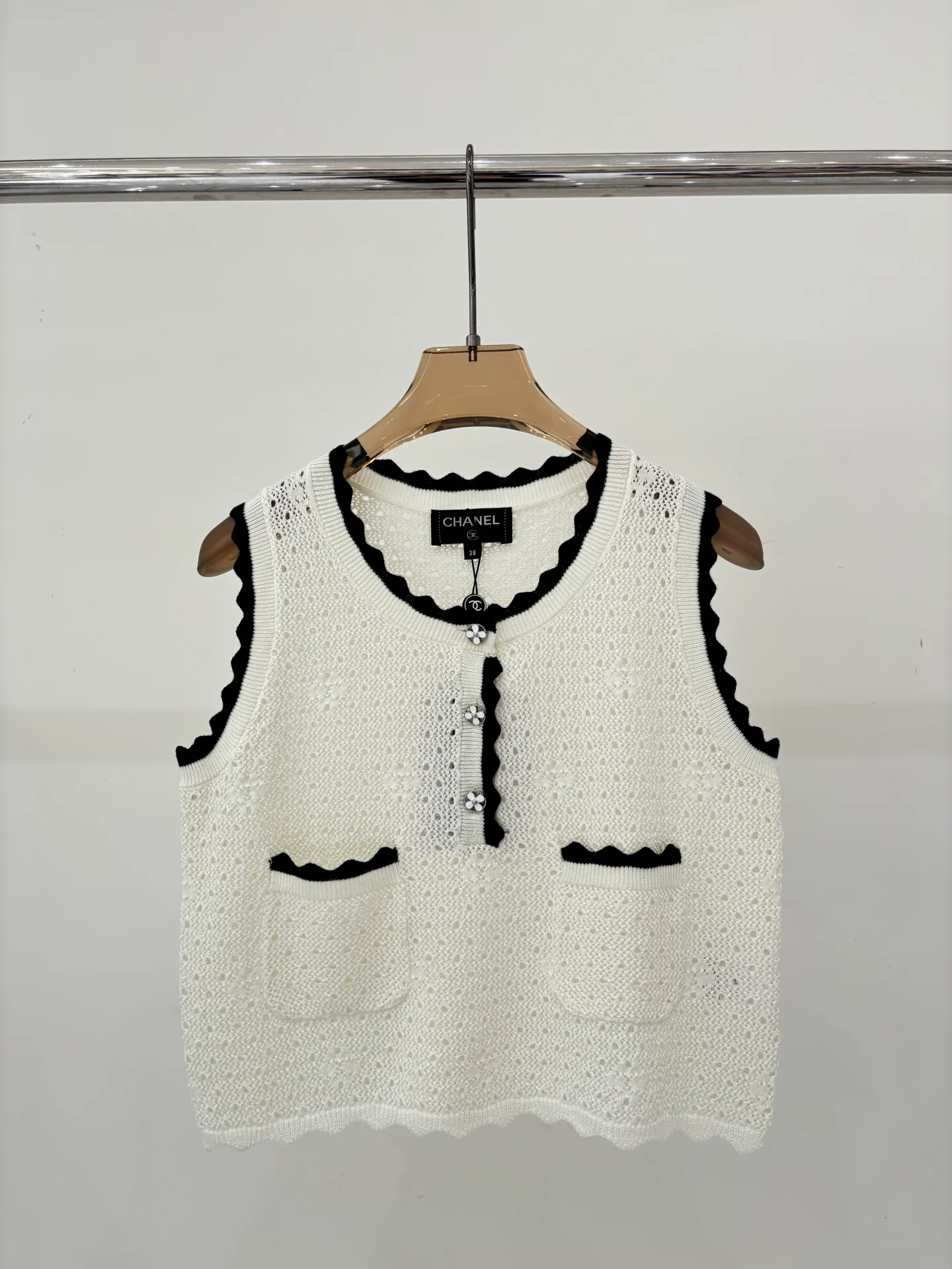 Жилеты Женские Chanel 11540311