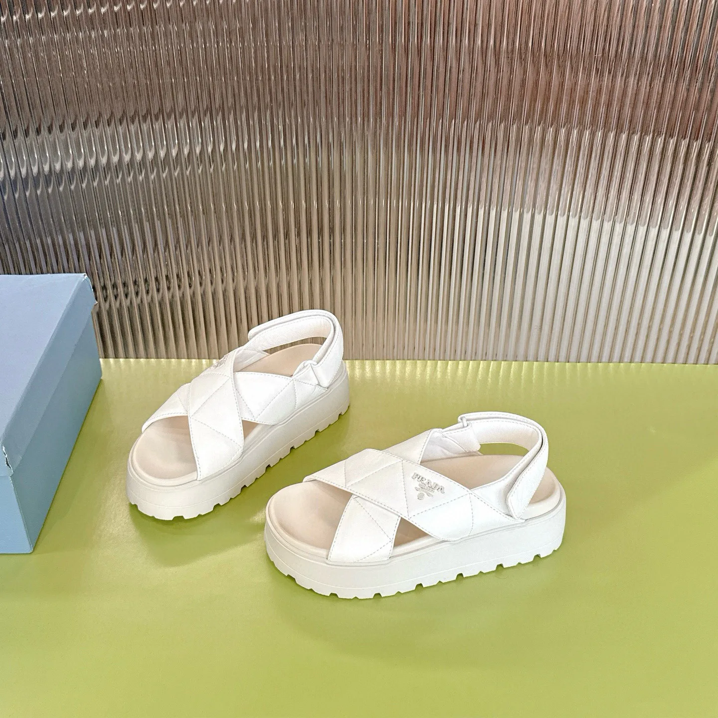 Сандалии Женские Prada 12821329