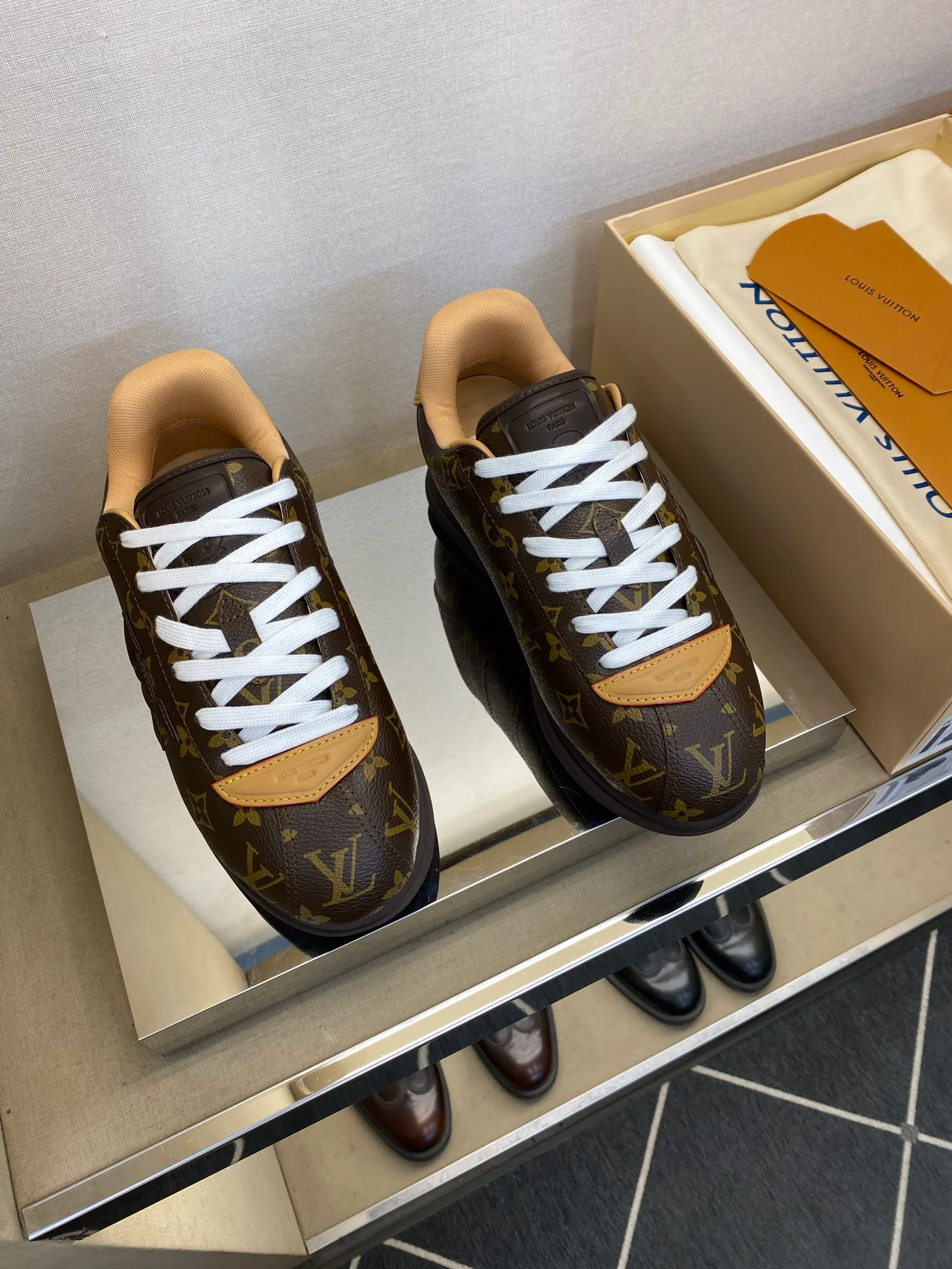 Кроссовки Мужские Louis Vuitton 4713259