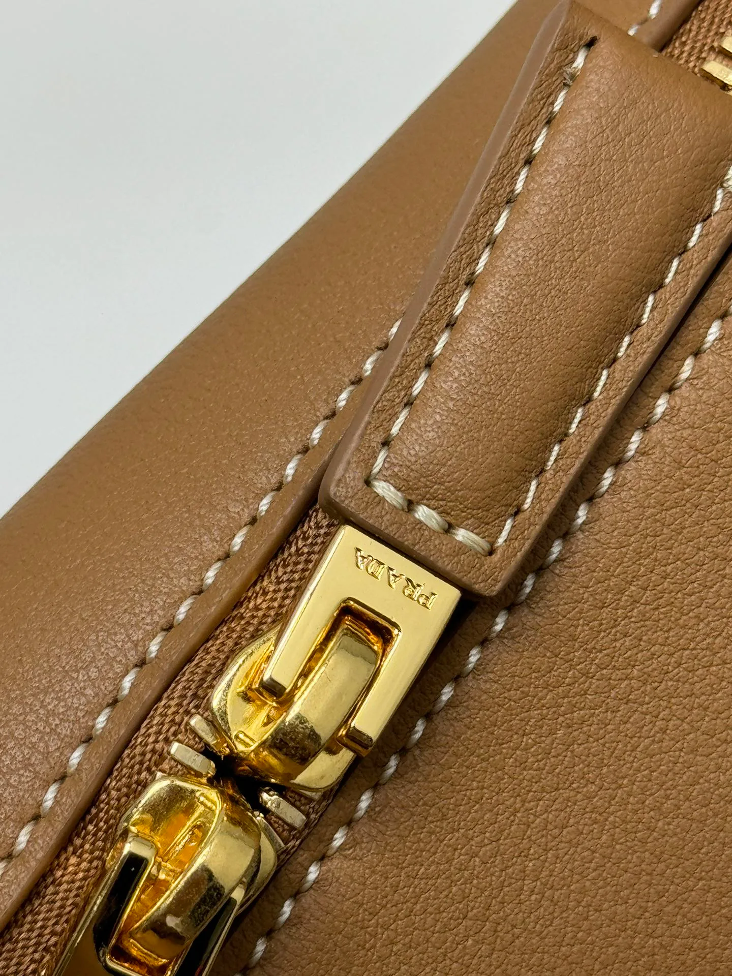 Сумки На Ремне Женские Prada 363596