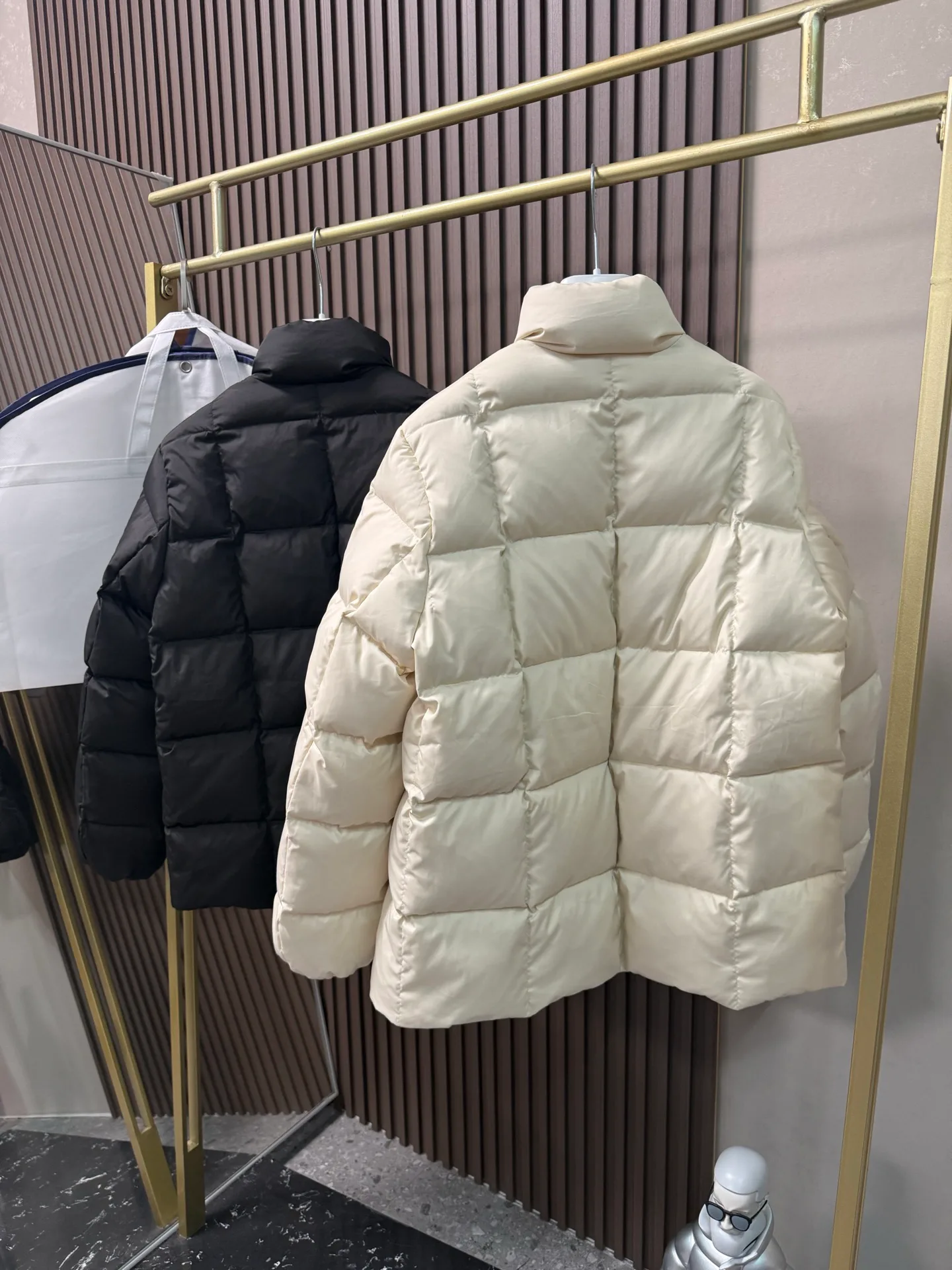 Куртки И Пуховики Женские Moncler 18825255