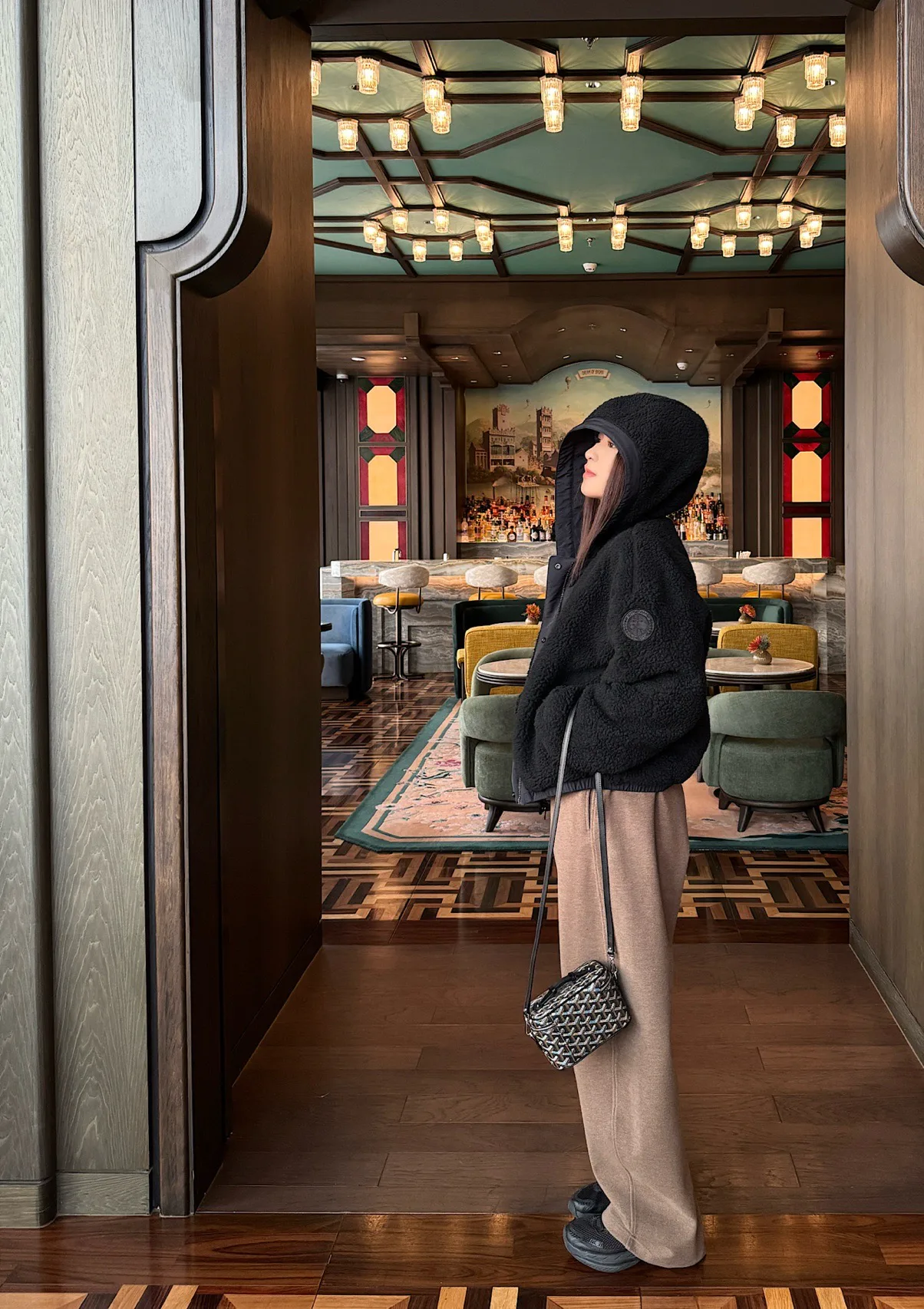 Куртки И Пуховики Женские Canada Goose 843400