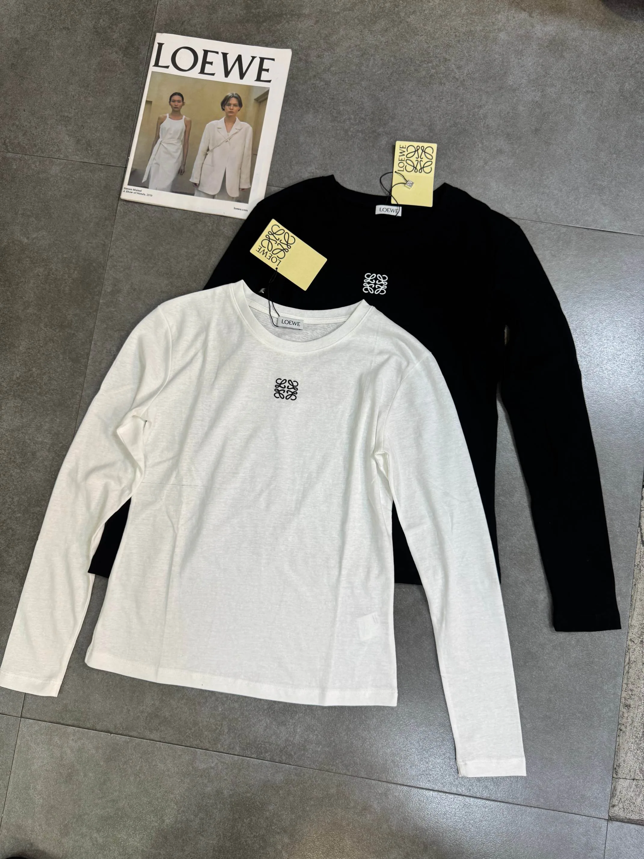 Футболки Женские Loewe 17596757