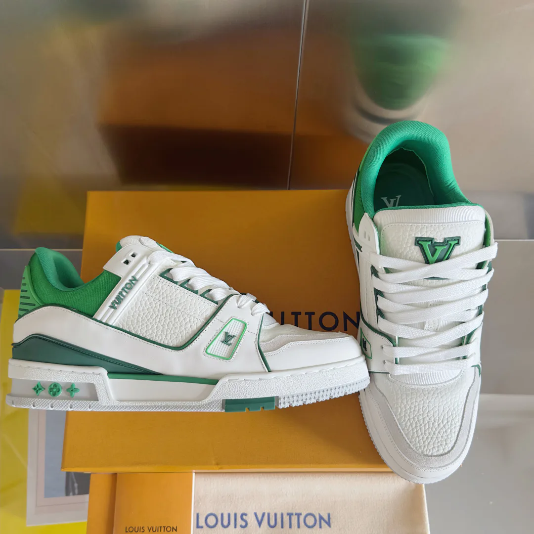 Кроссовки Женские Louis Vuitton 10646338