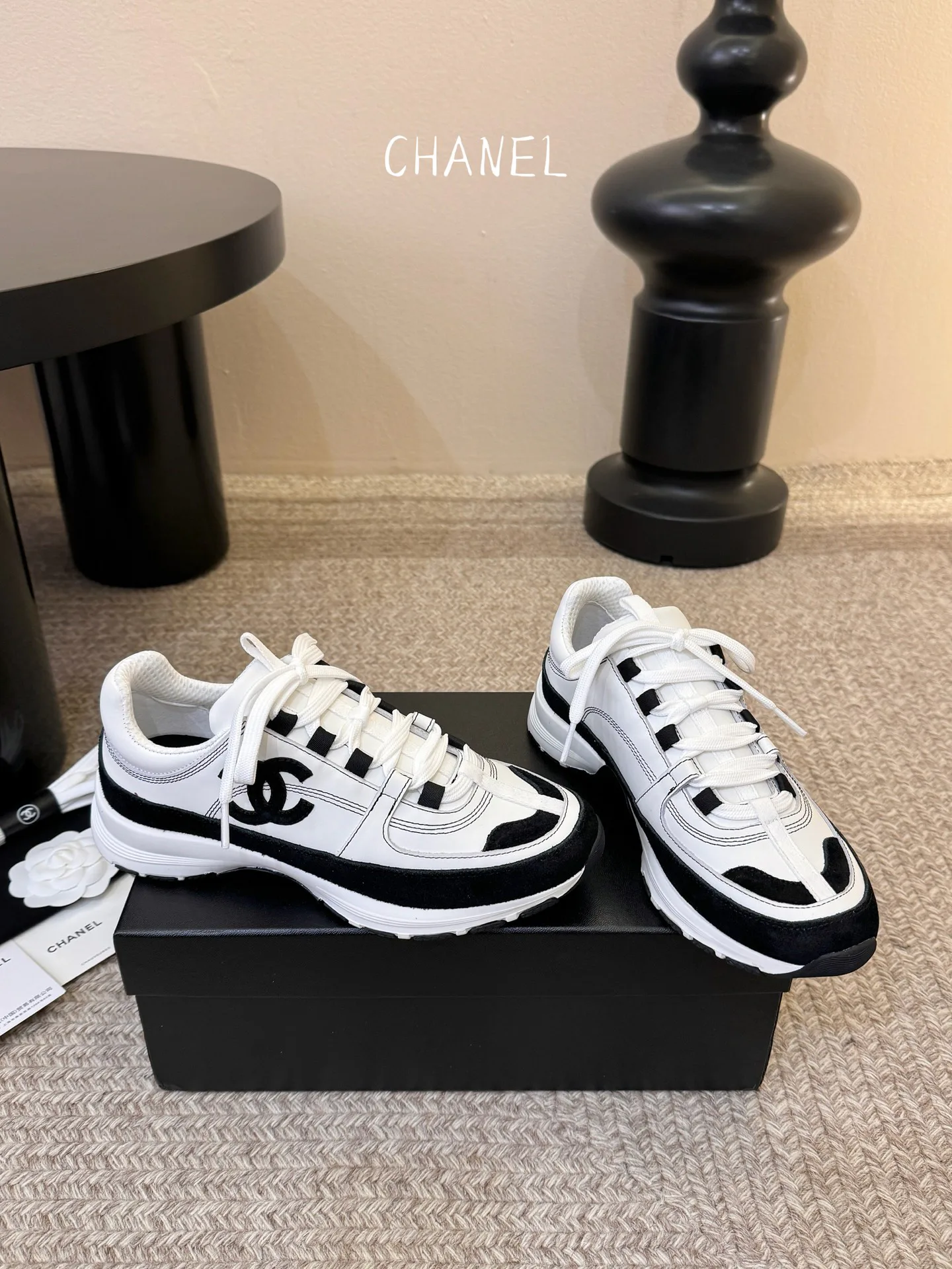 Кроссовки Женские Chanel 11389186