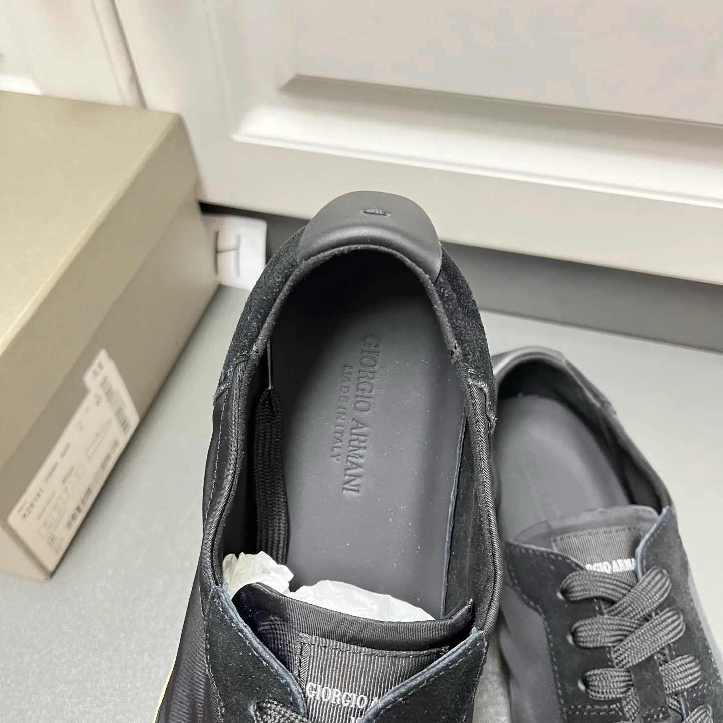 Кроссовки Мужские Armani 17636580