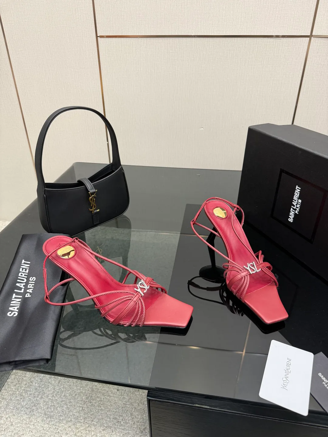 Босоножки Женские Saint Laurent 1435310