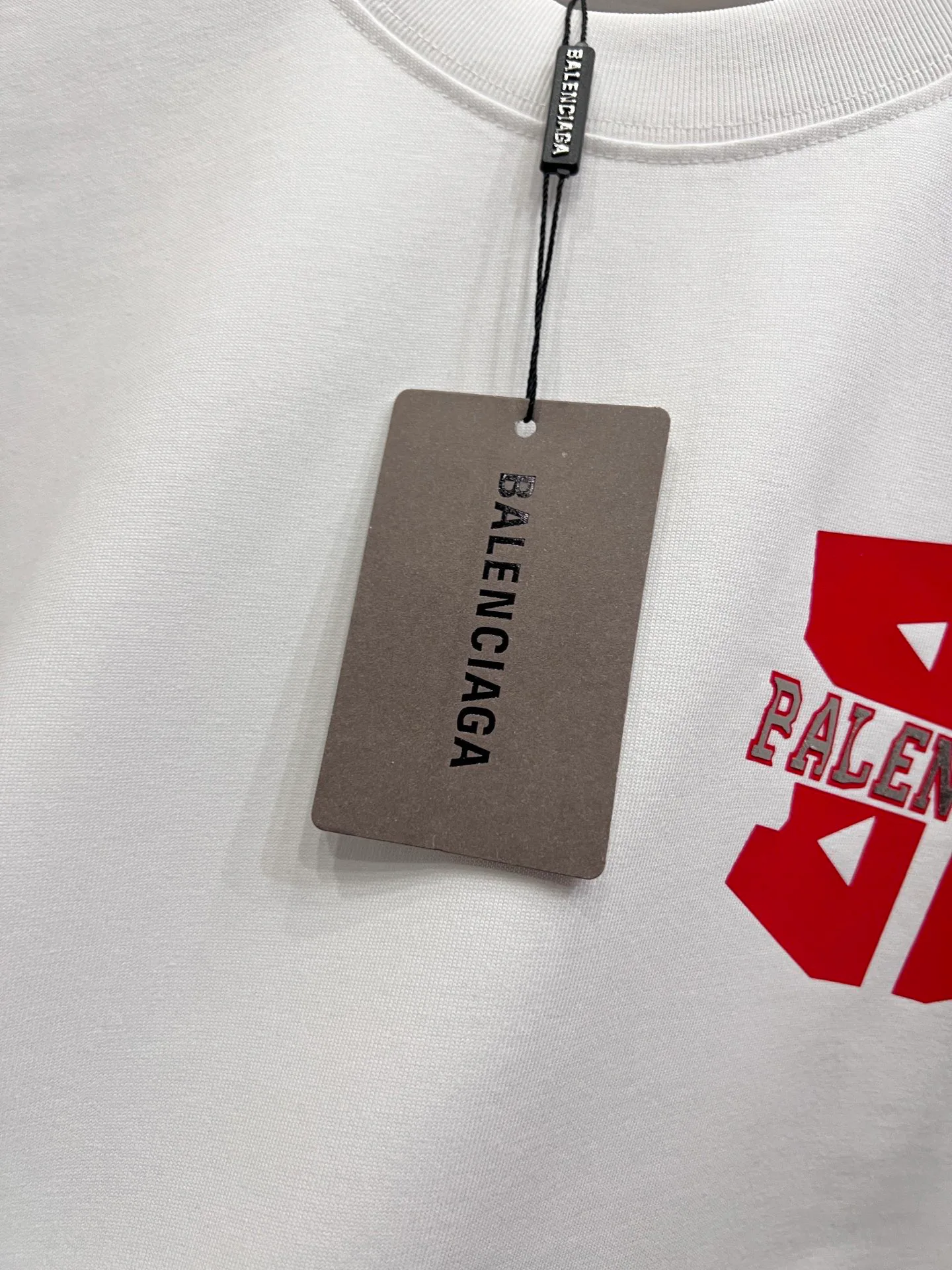 Футболки Женские Balenciaga 12698192
