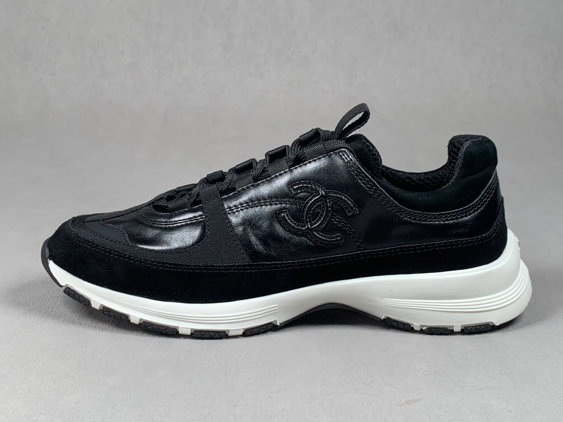 Кроссовки Женские Chanel 2751792