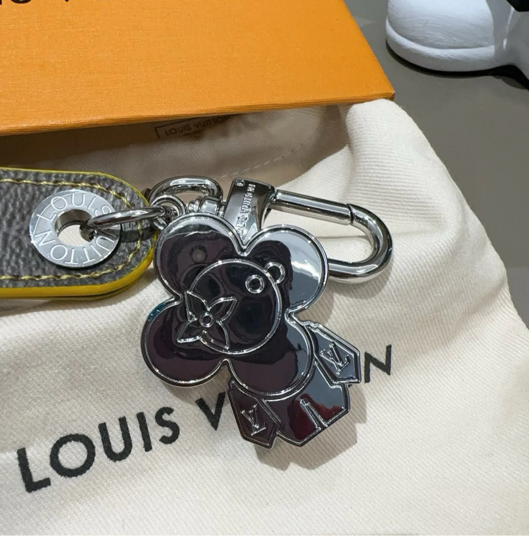 Ключницы Louis Vuitton 822793