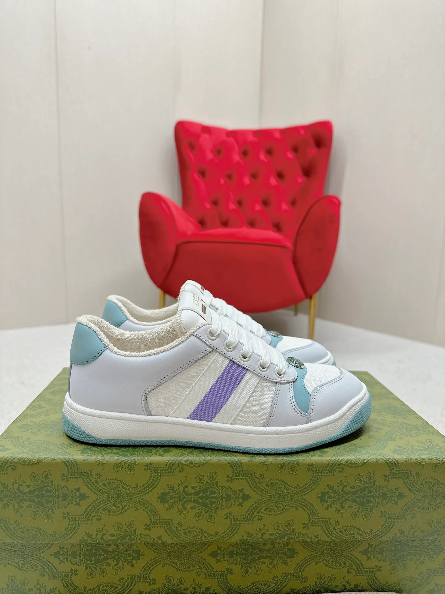 Кроссовки Женские Gucci 4784246