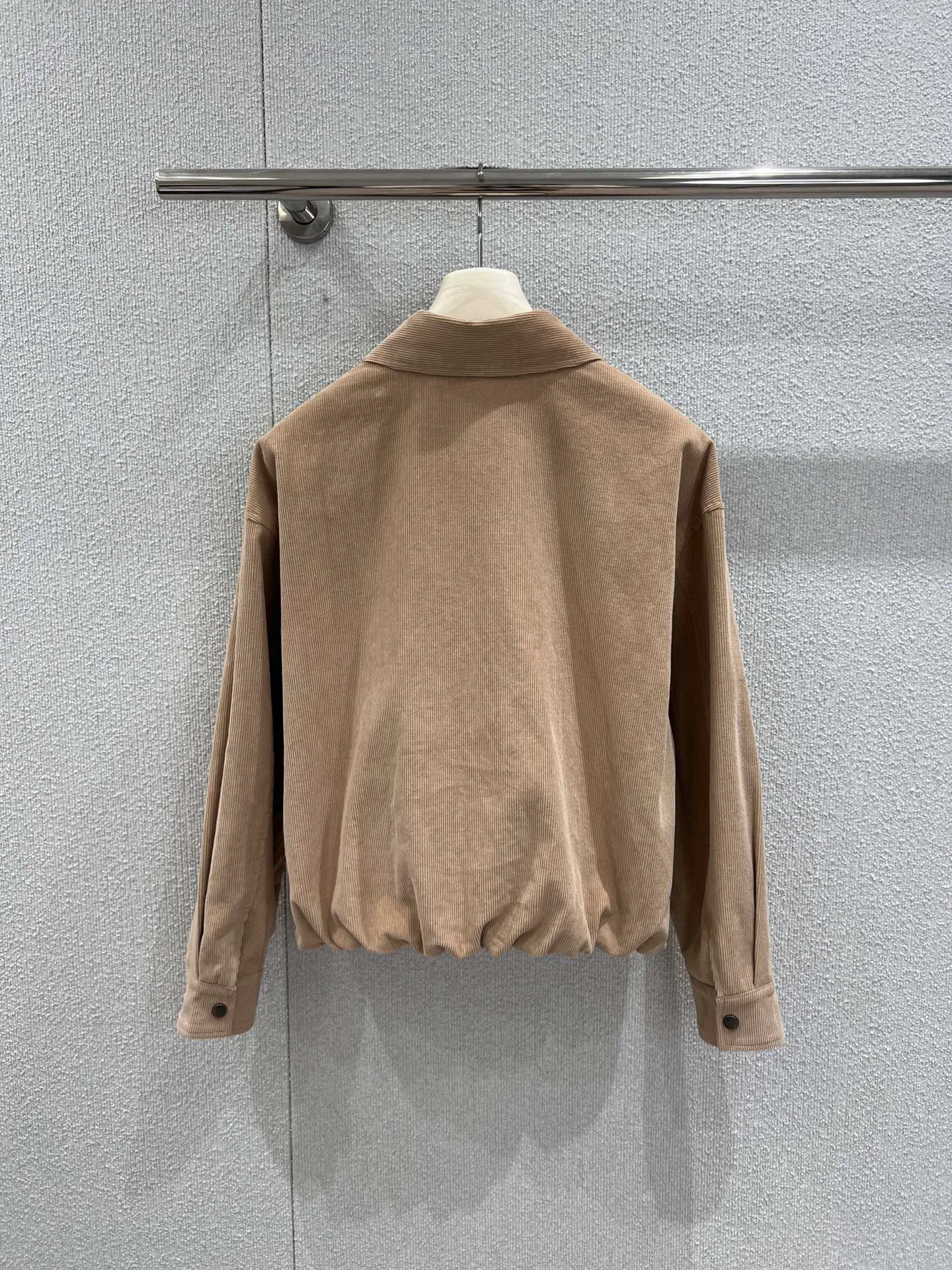 Куртки И Пуховики Женские Brunello Cucinelli 2098622