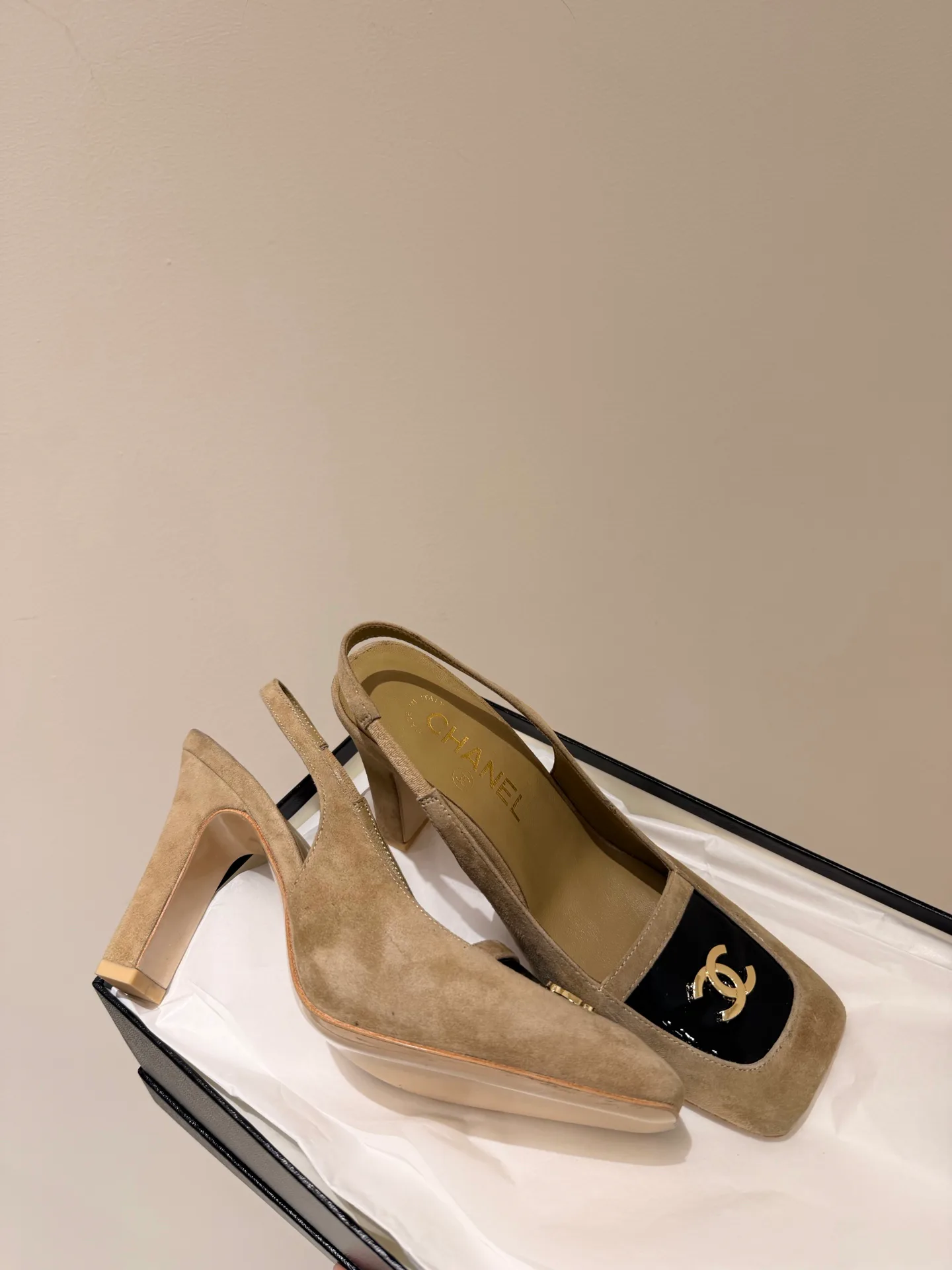 Босоножки Женские Chanel 19414672