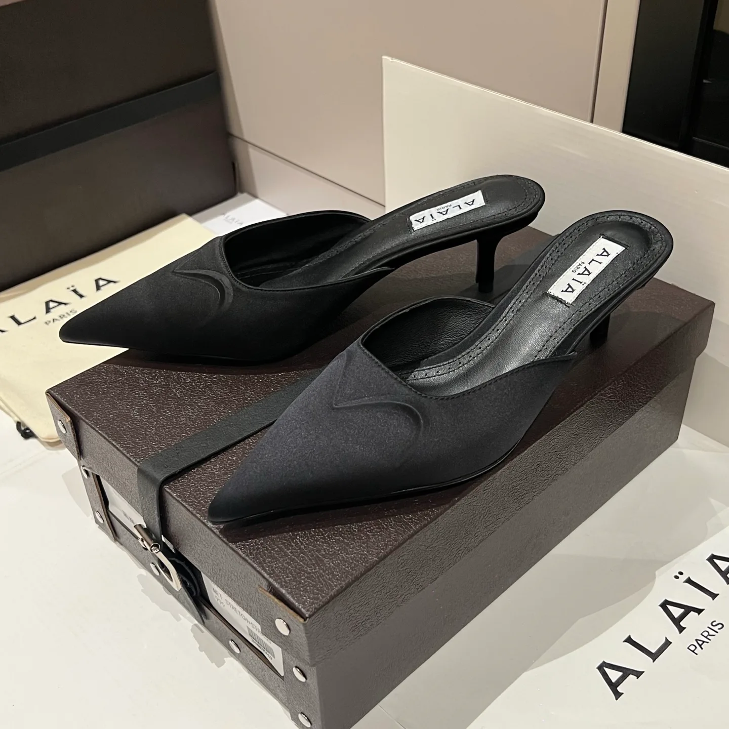 Туфли Женские Alaia 13175616