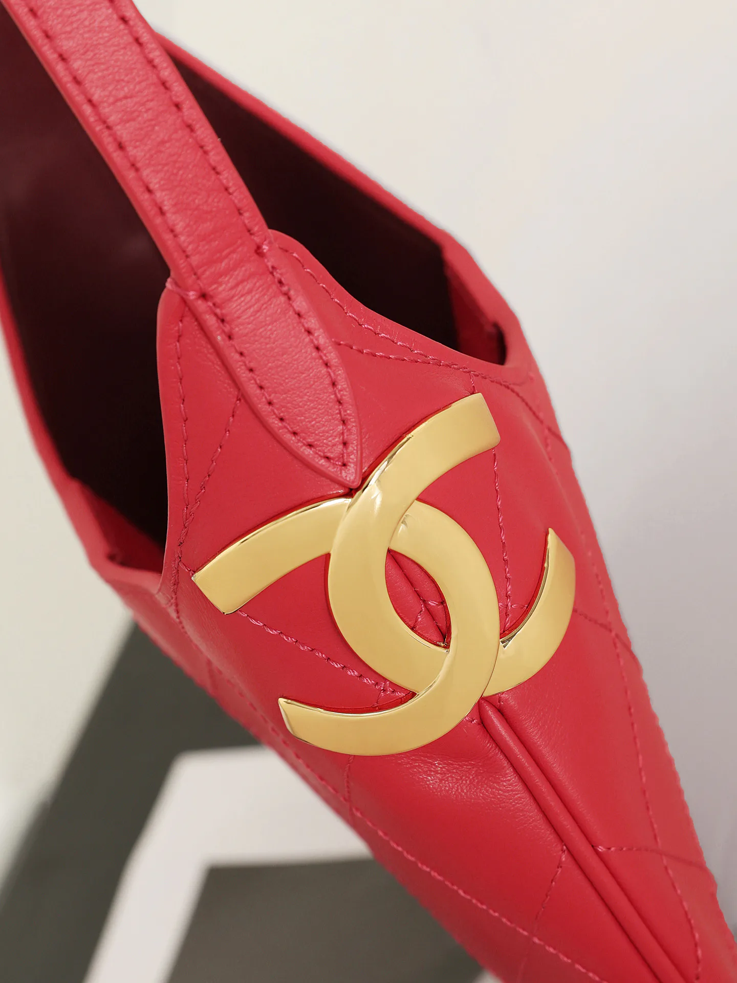 Классические Сумки Женские Chanel 18147698
