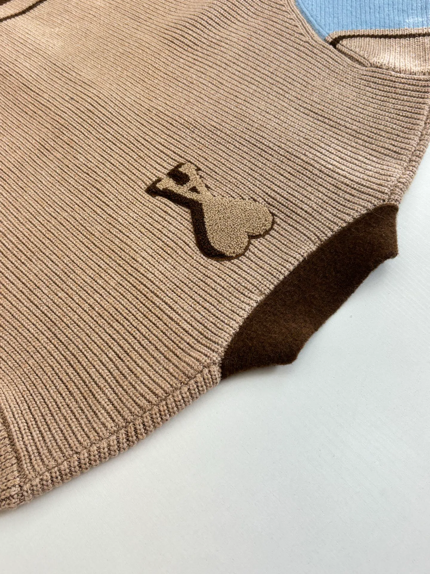 Свитеры Женские Ami Paris 226484