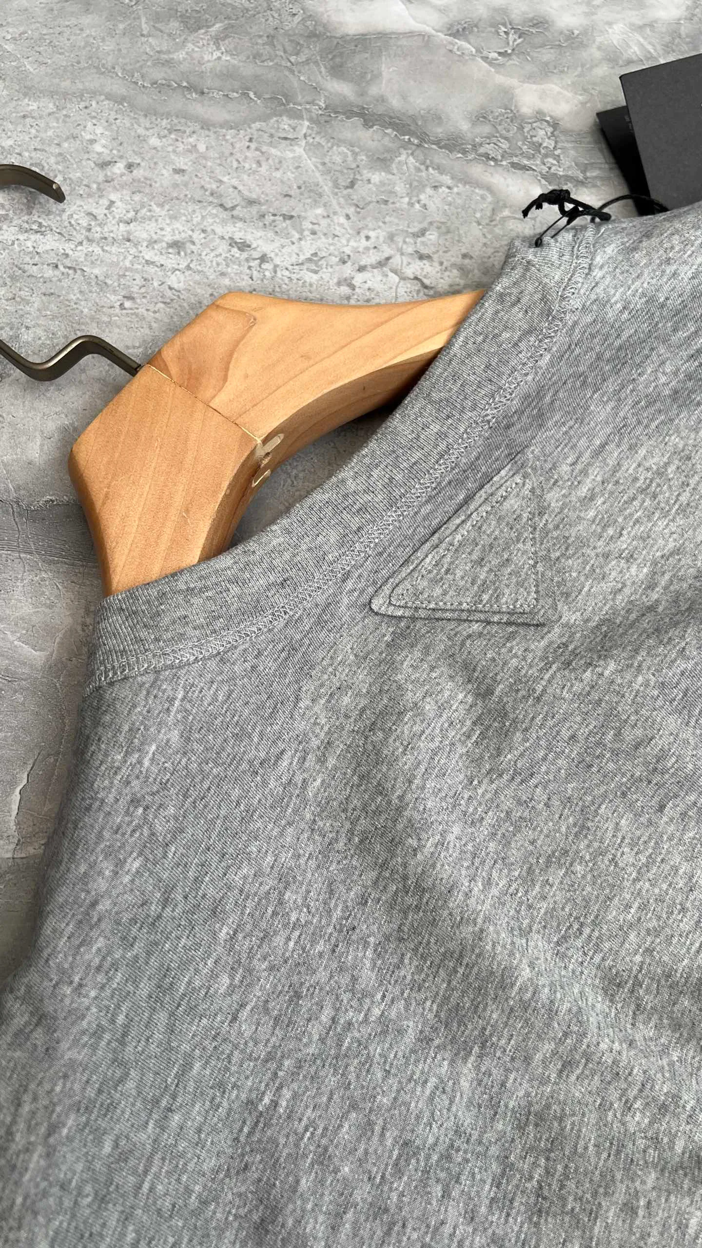 Футболки Женские Prada 11385443