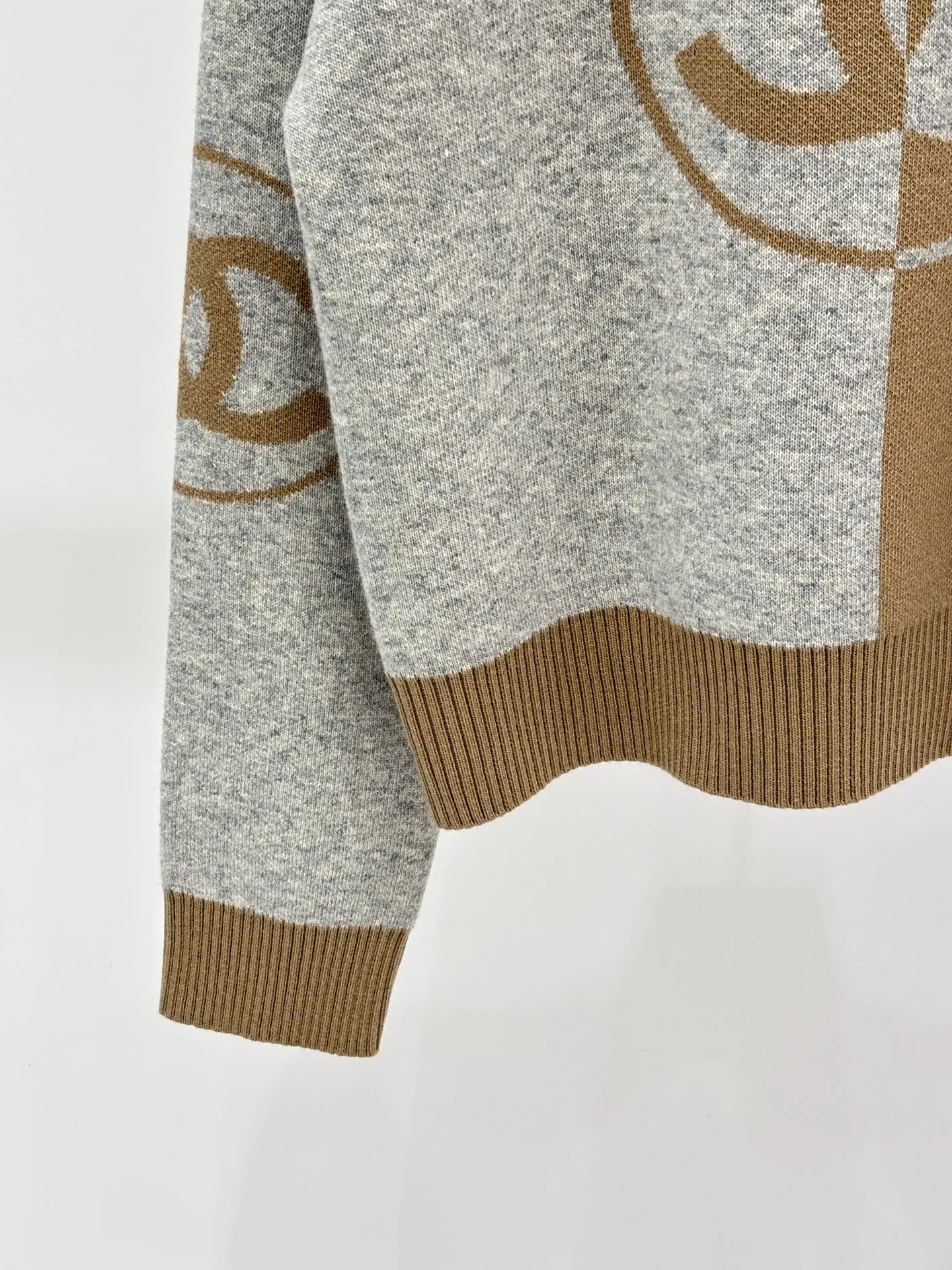 Джемперы И Свитеры Женские Chanel 598225