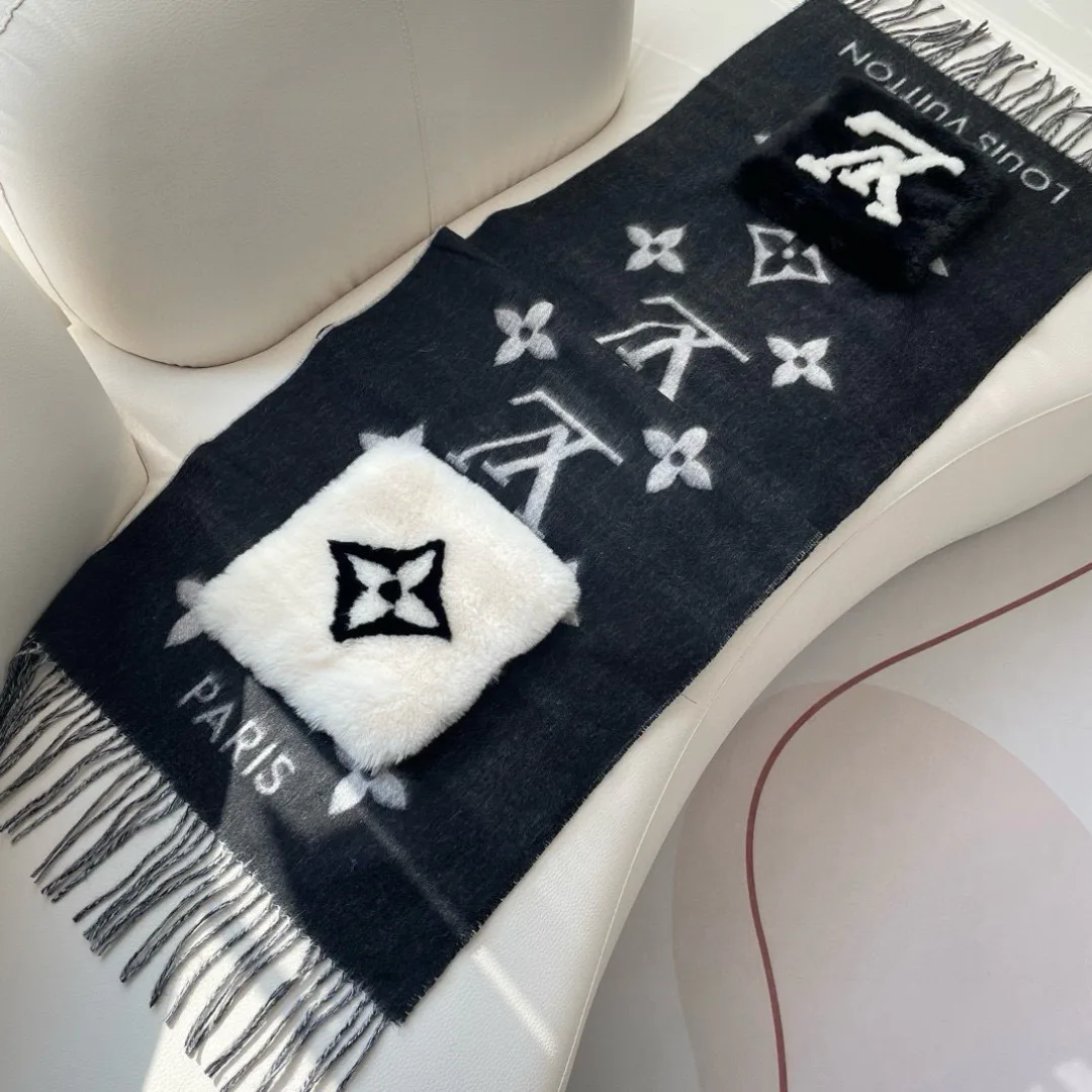 Шарфы Louis Vuitton 318400