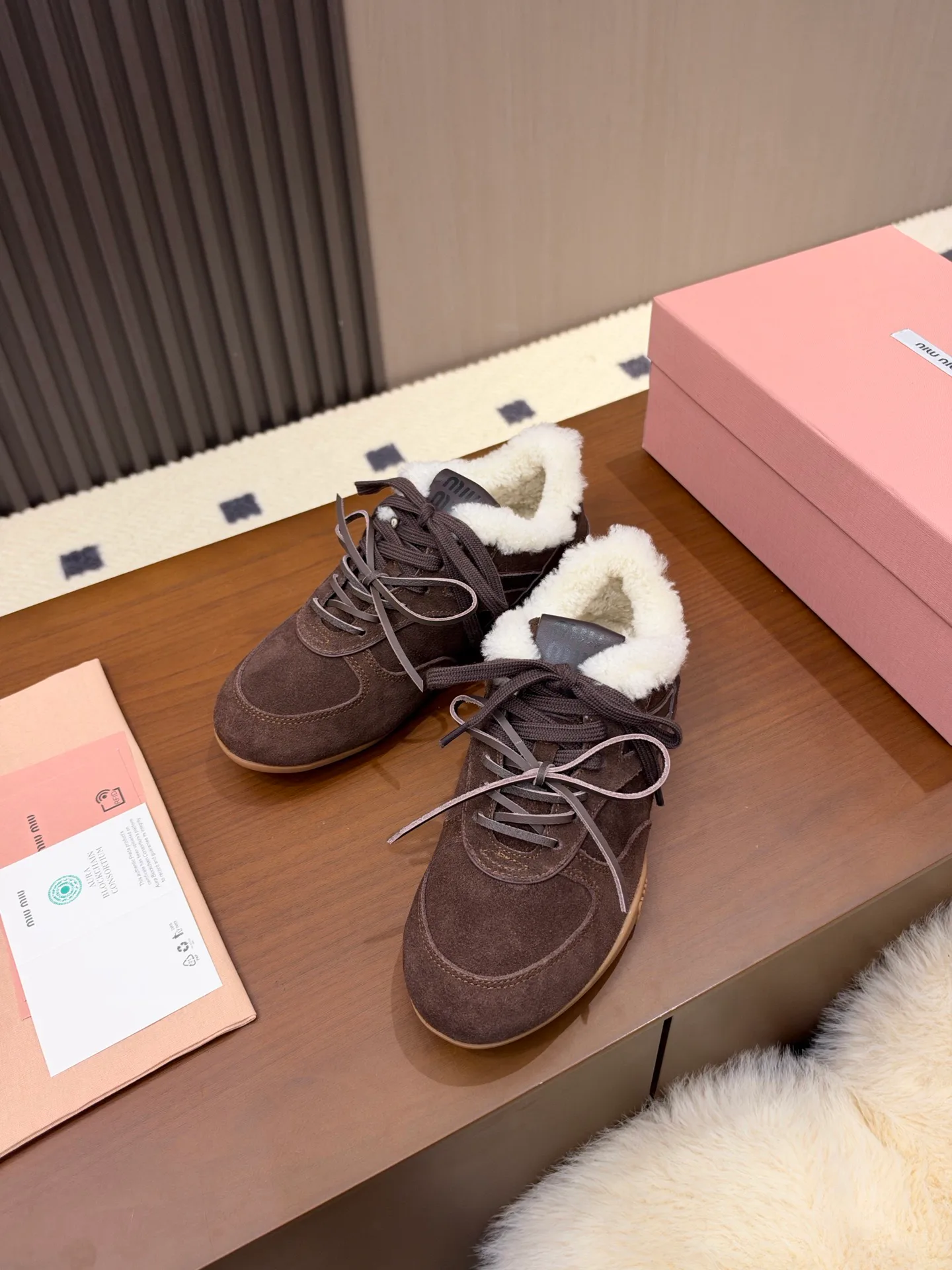 Кроссовки Женские Miu Miu 19621827