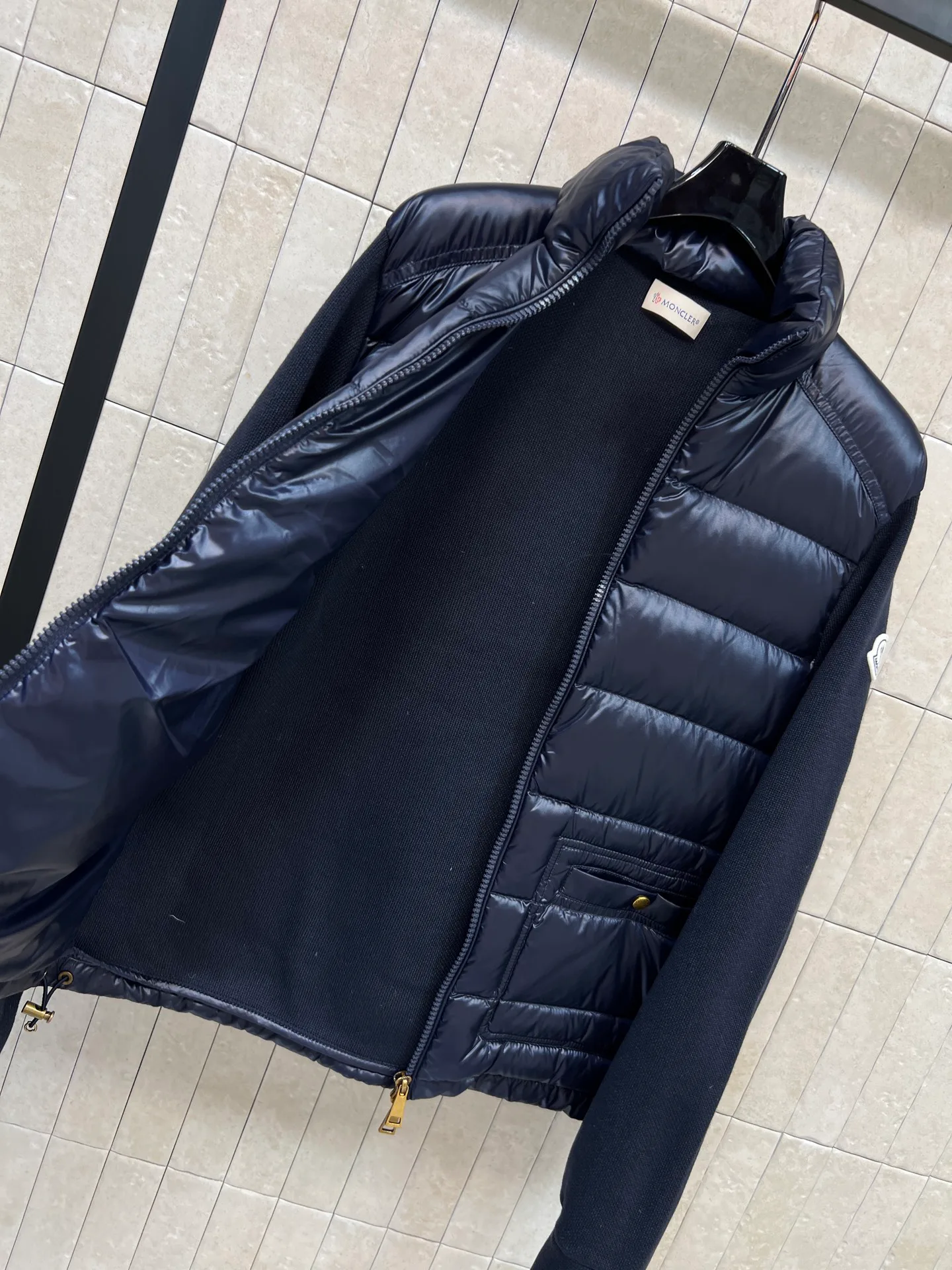 Куртки И Пуховики Женские Moncler 19337216
