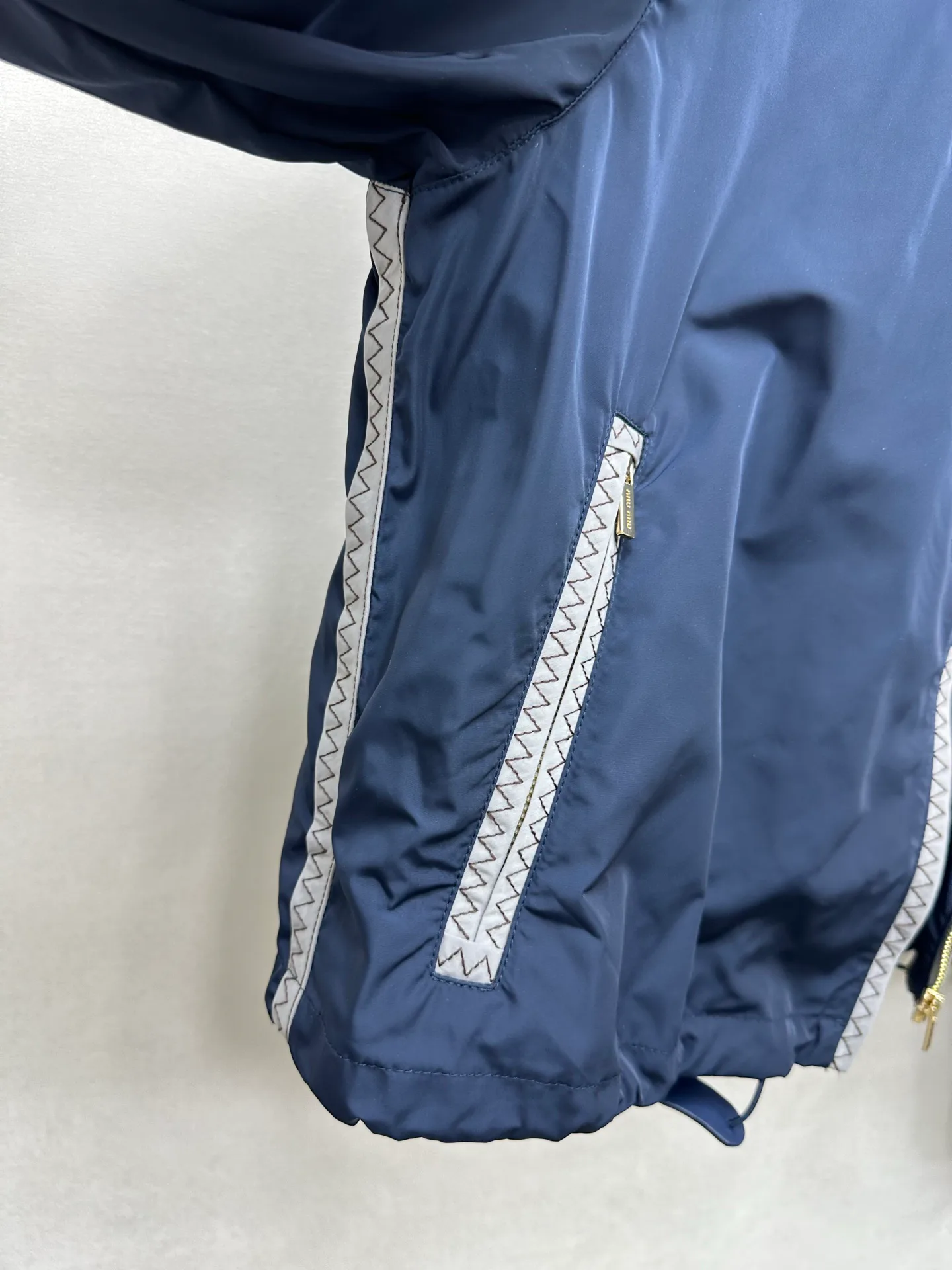 Куртки И Пуховики Женские Miu Miu 11484010