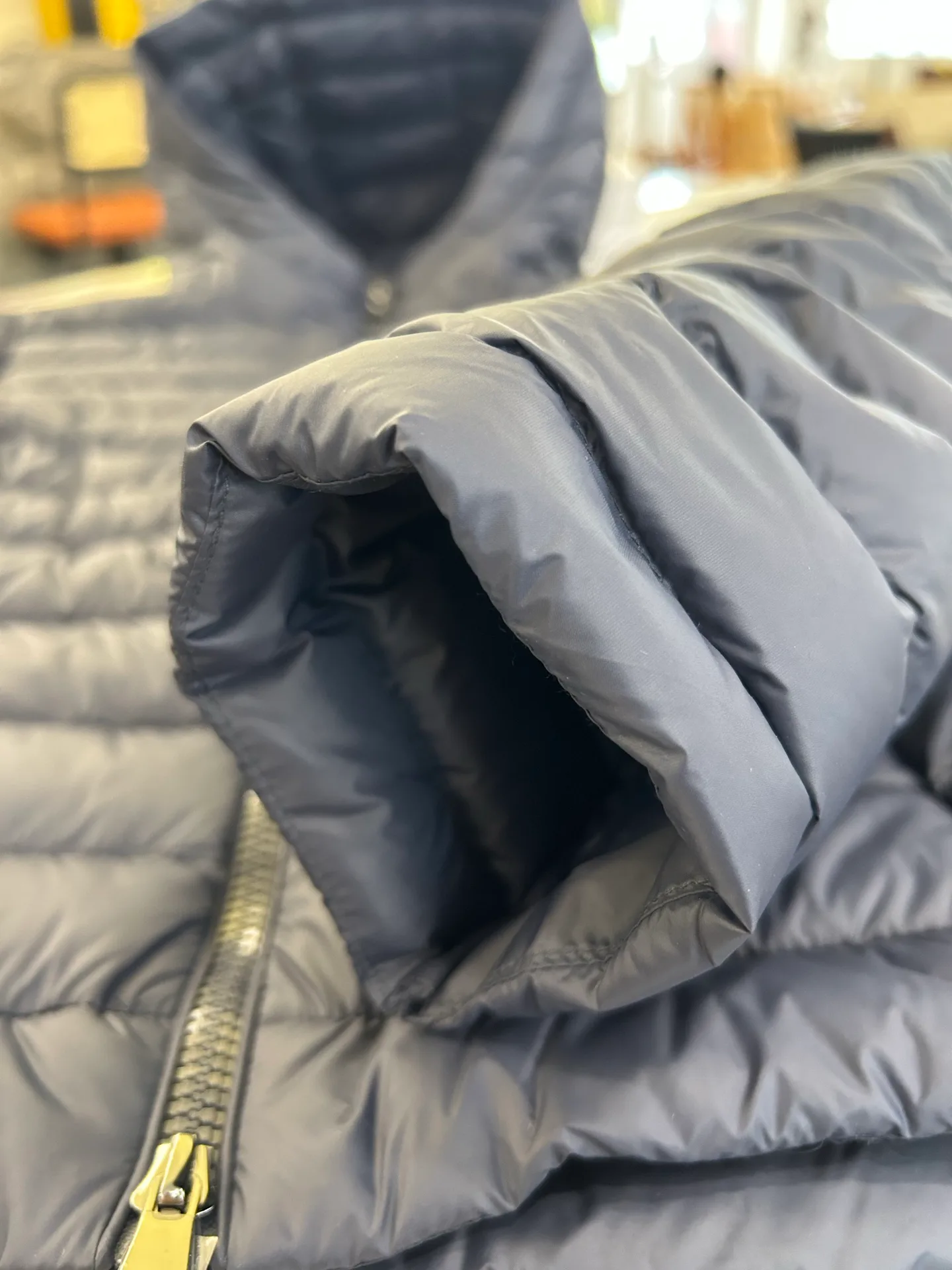Куртки И Пуховики Мужские Moncler 18231514