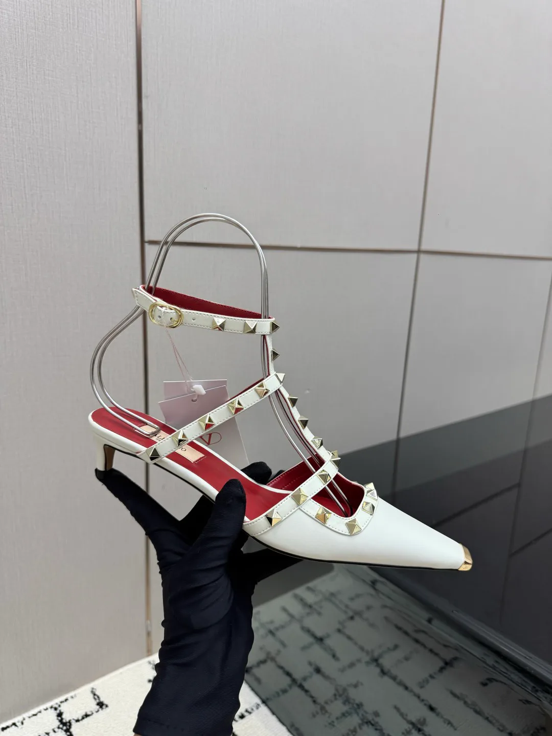 Босоножки Женские Valentino 17594503