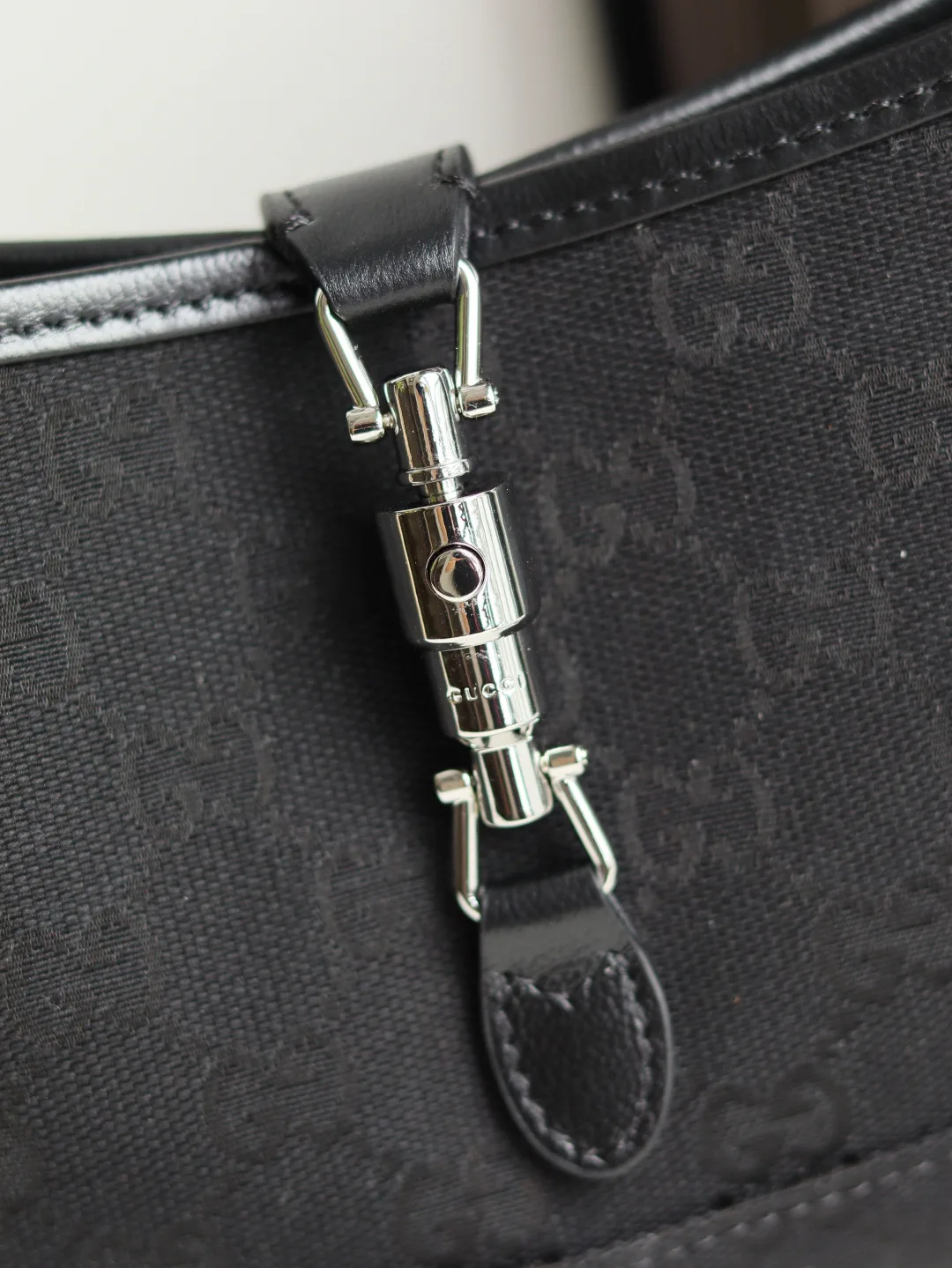 Классические Сумки Женские Gucci 11649339
