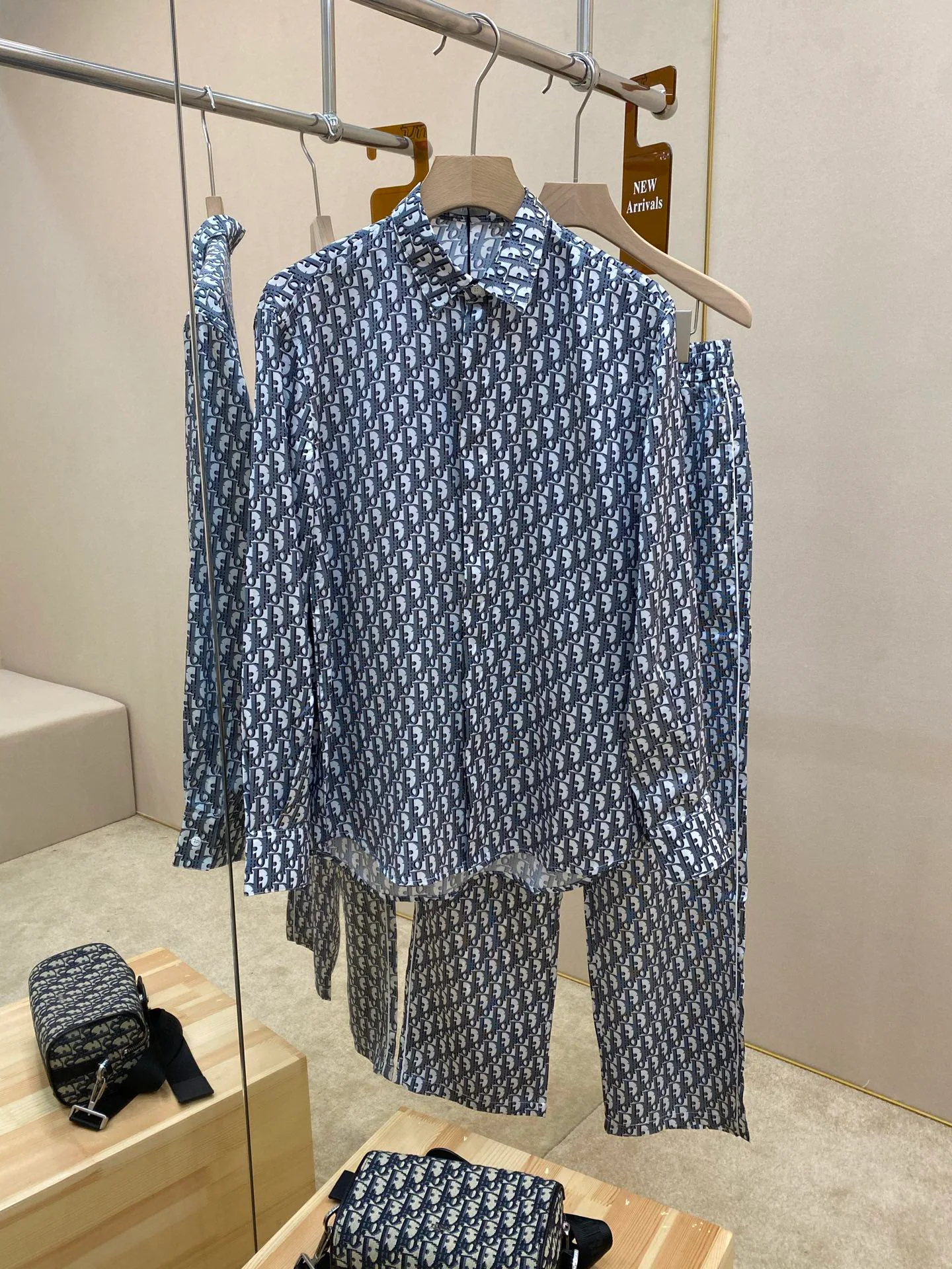 Костюмы Мужские Christian Dior 12680454