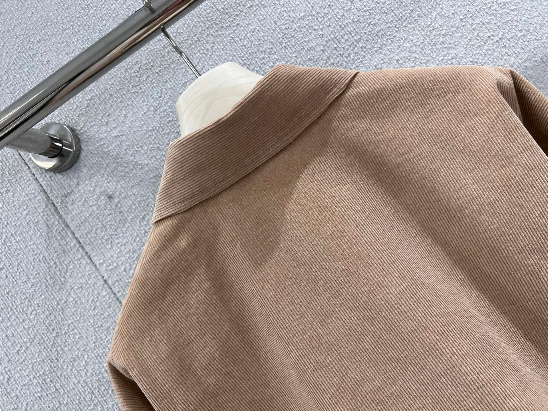 Куртки И Пуховики Женские Brunello Cucinelli 2098622