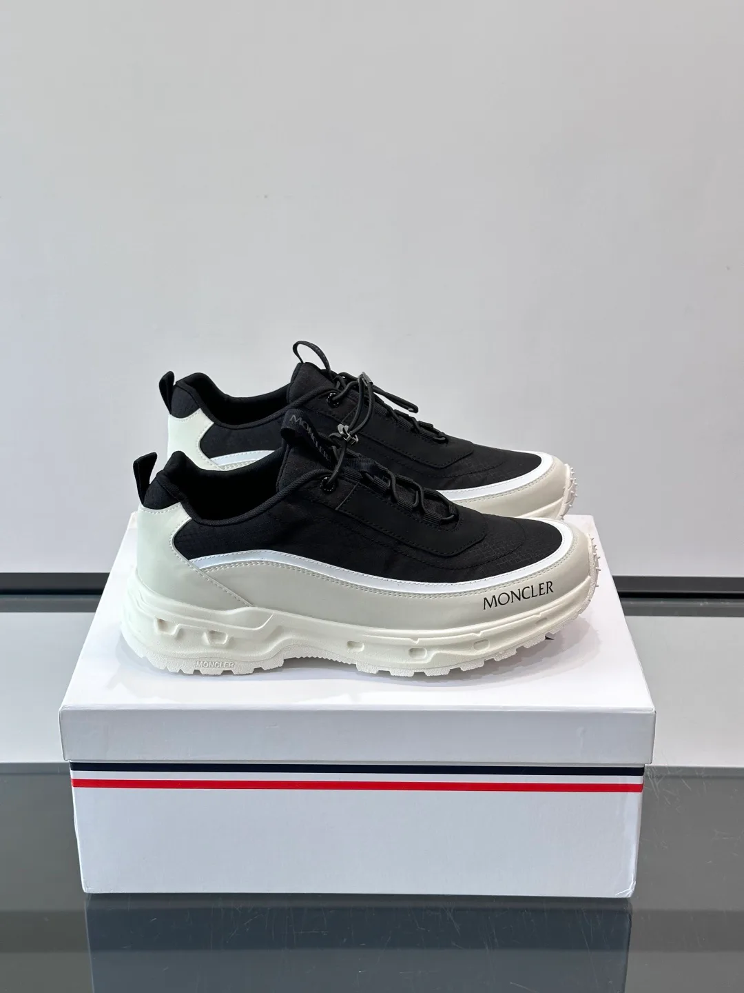 Кроссовки Мужские Moncler 17672643