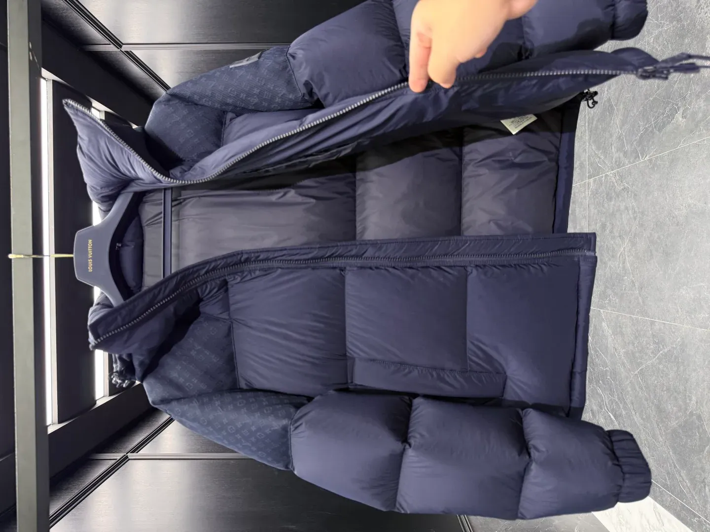 Куртки И Пуховики Женские Louis Vuitton 4848772