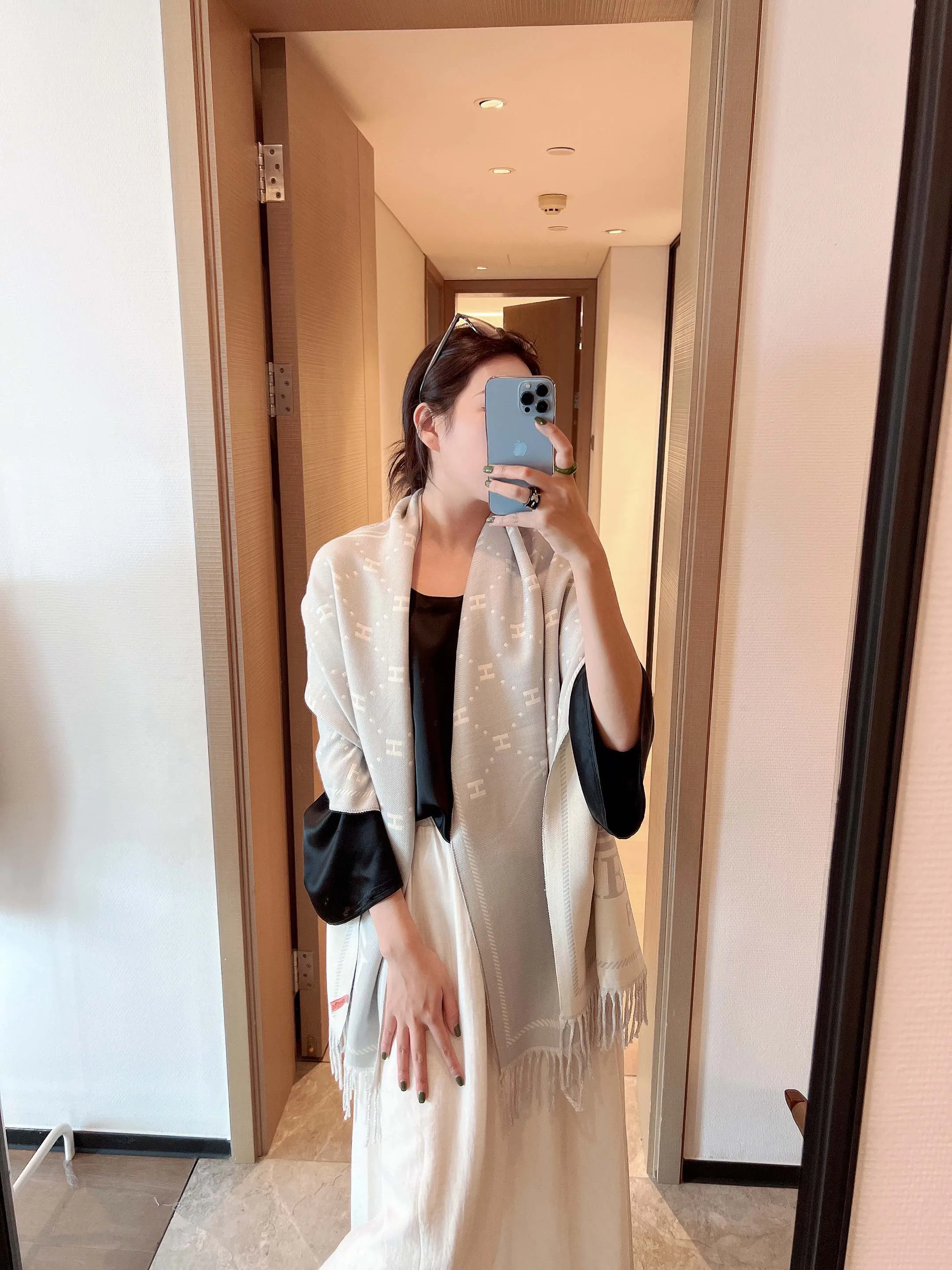 Шарфы Hermes 1973643