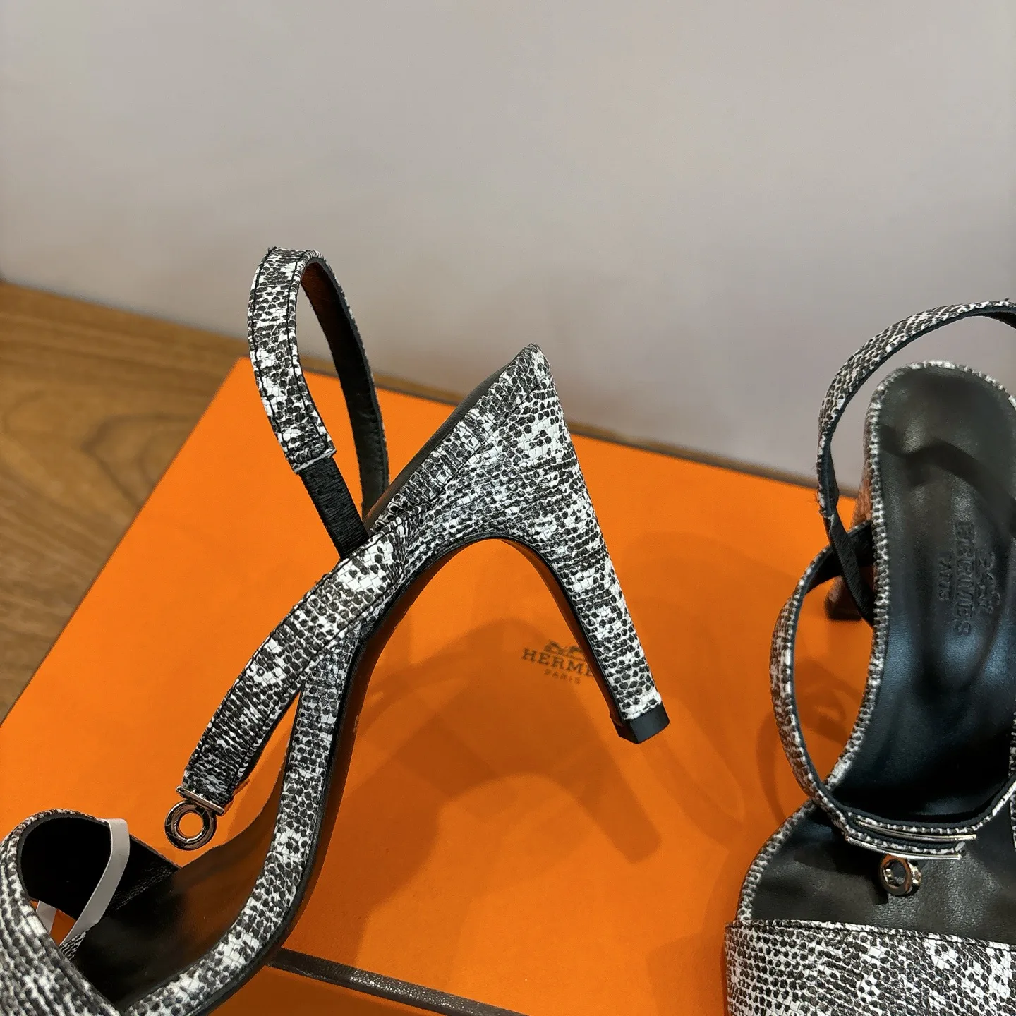 Босоножки Женские Hermes 481357