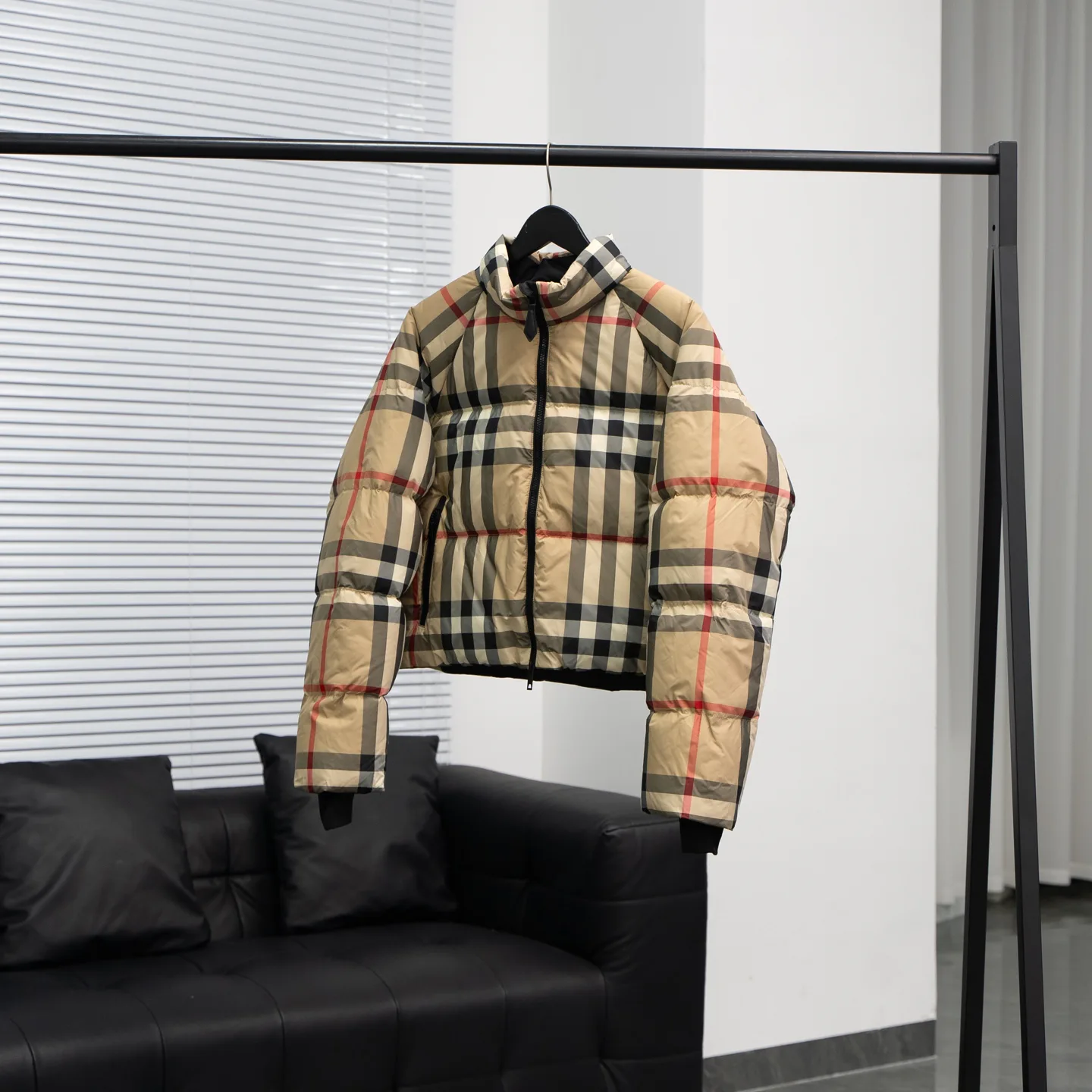 Куртки И Пуховики Женские Burberry 428038